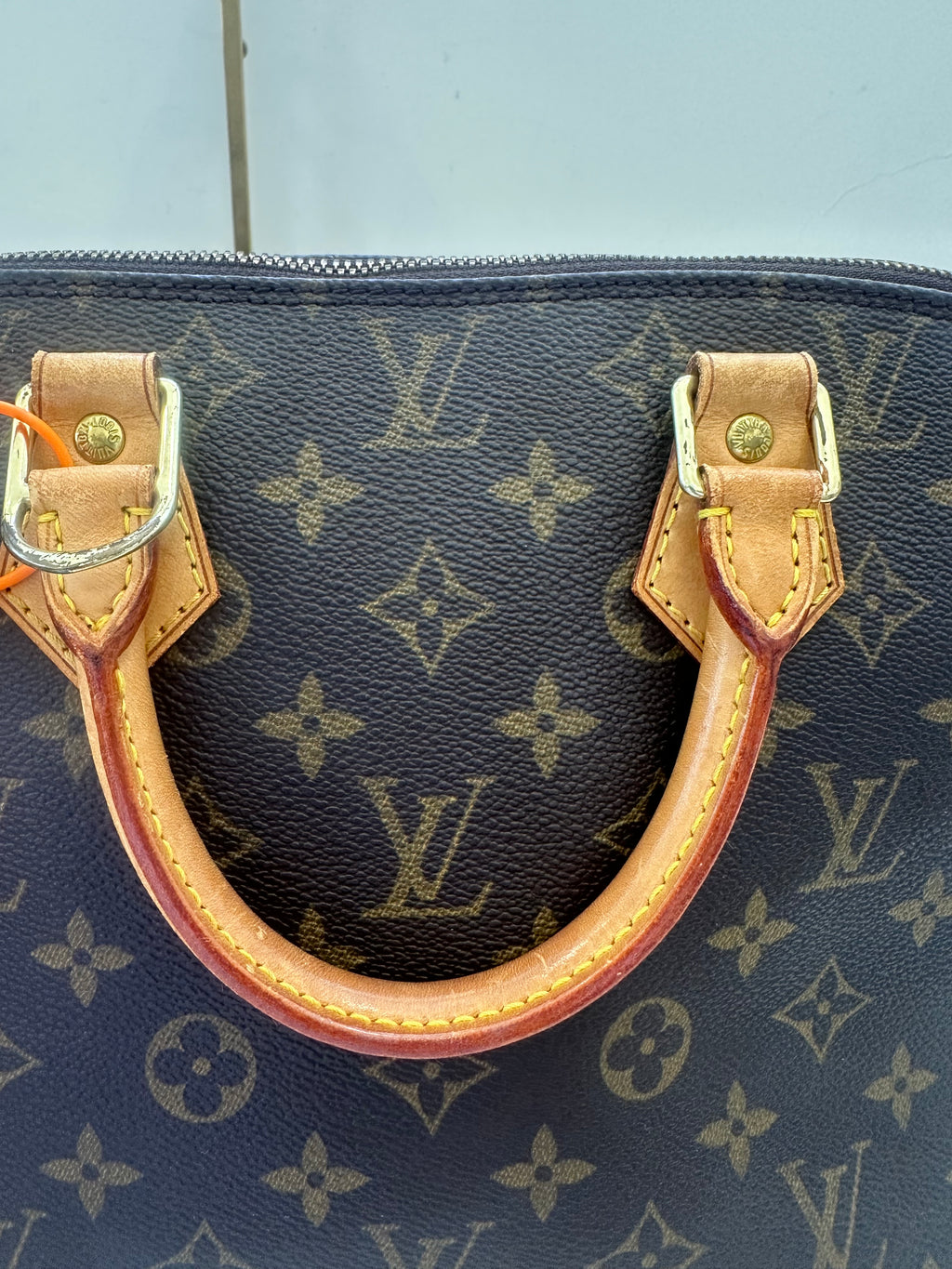 Louis Vuitton Alma