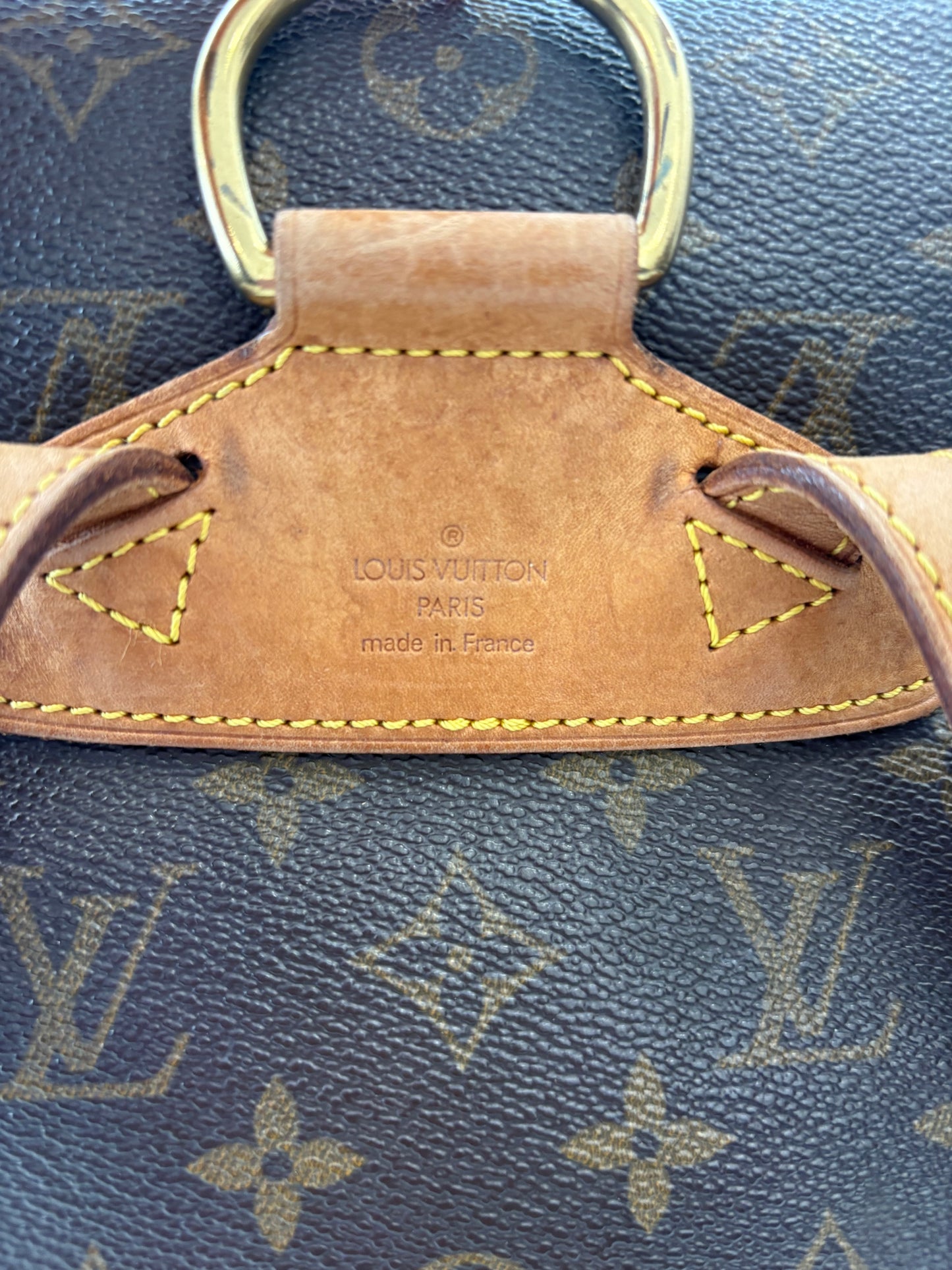 018879 - Louis Vuitton Montsouris MM