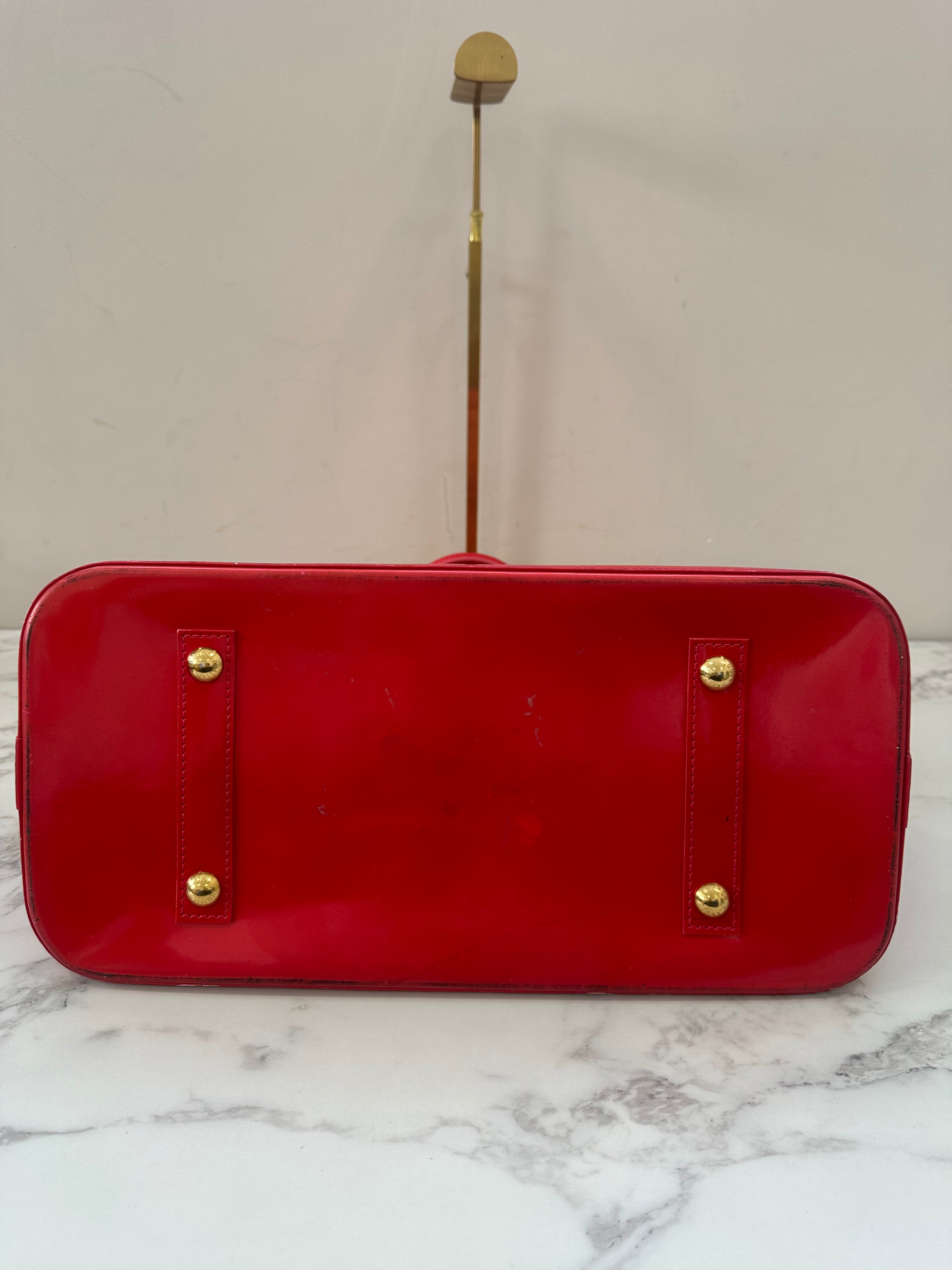 Louis Vuitton Alma Vernis Red