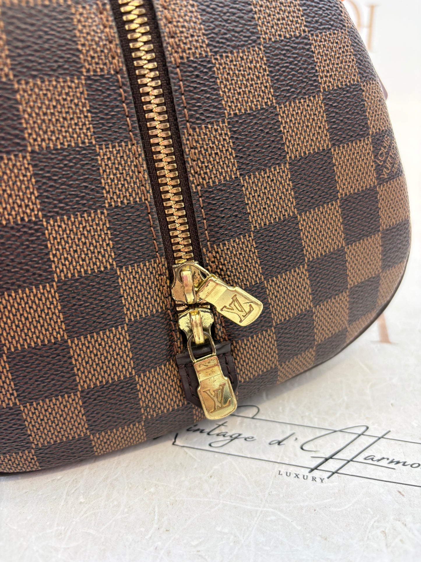 018235 - Louis Vuitton Rivera MM