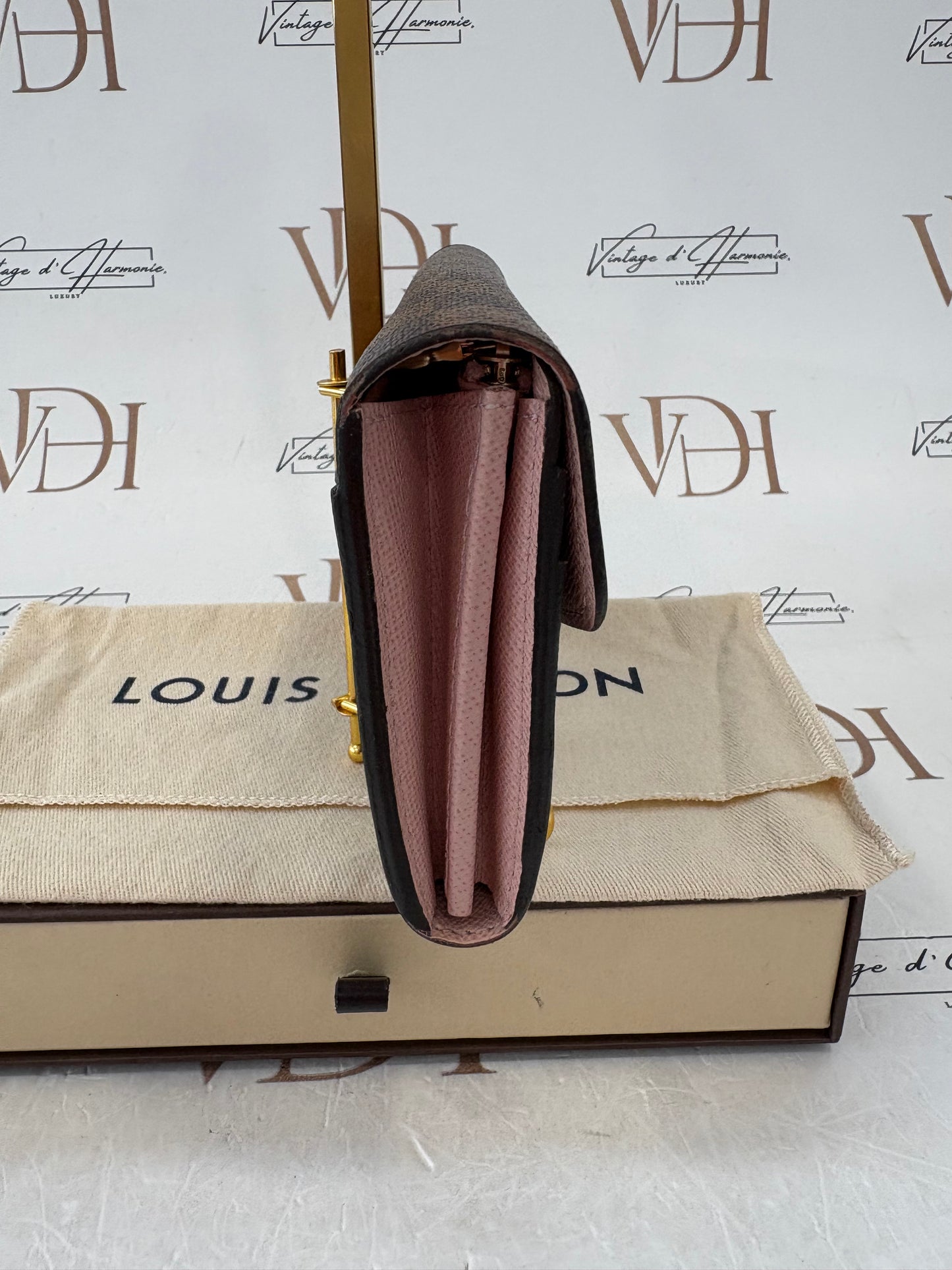 017649 - Louis Vuitton Wallet