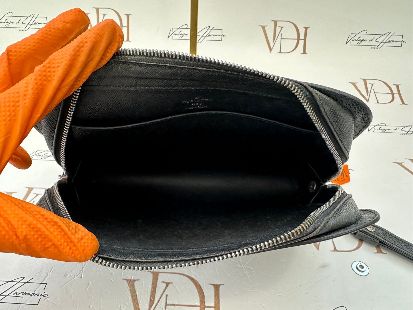 017805 - Louis Vuitton Black Taiga