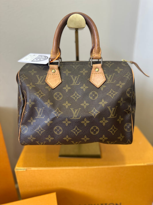 Louis Vuitton Speedy 25