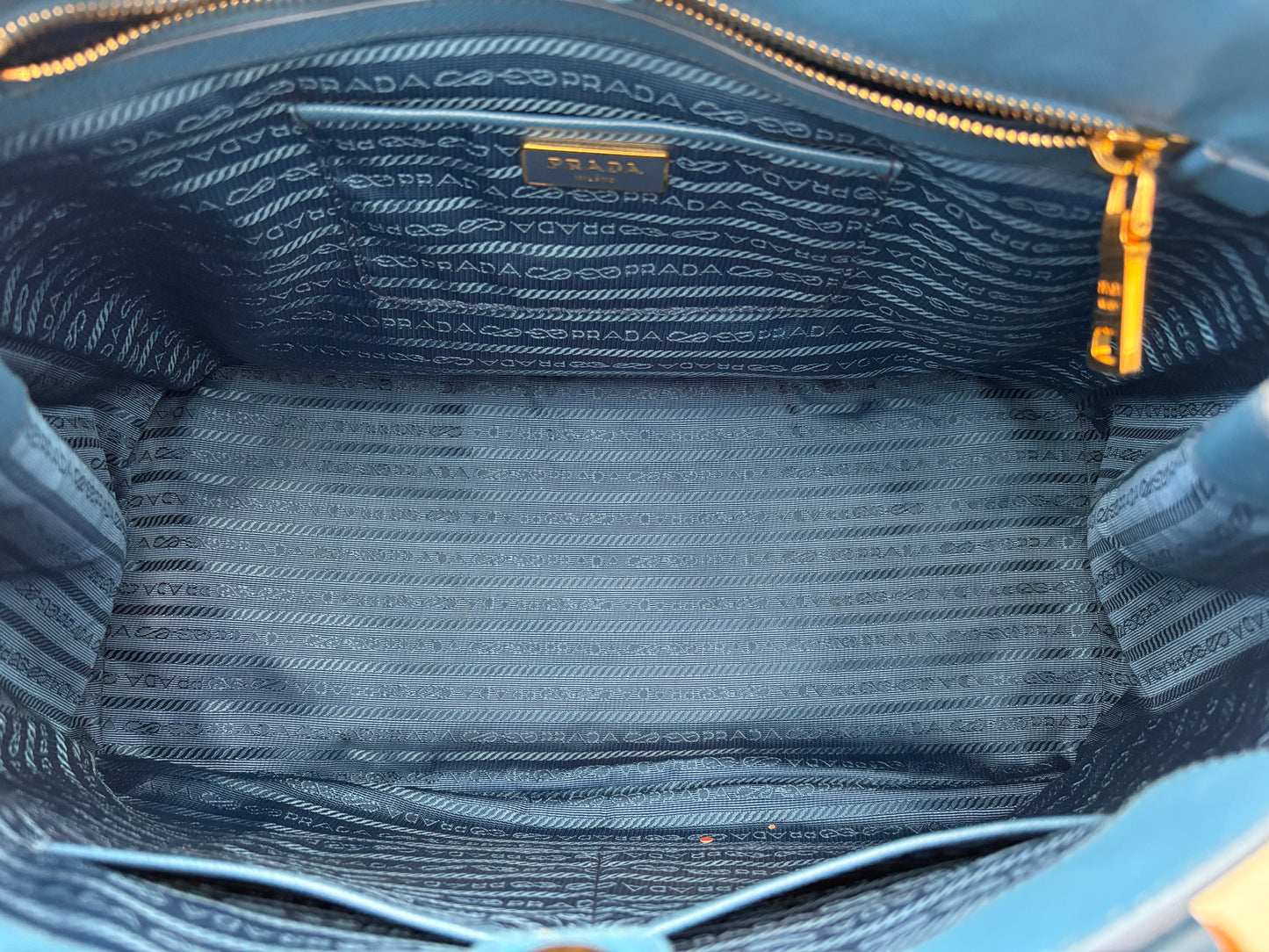 383696 - Prada Galleria Blue