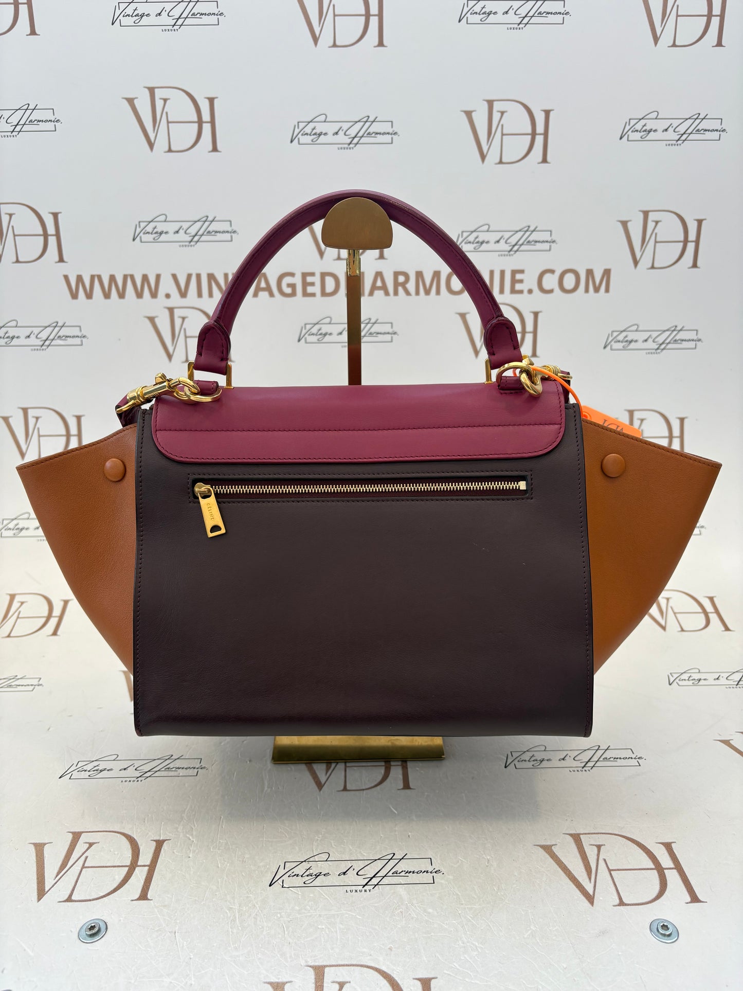 383864 - Céline Trapeze