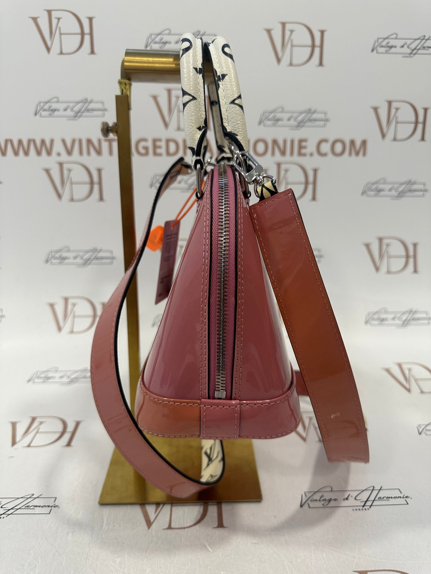 383001 - Louis Vuitton Alma BB