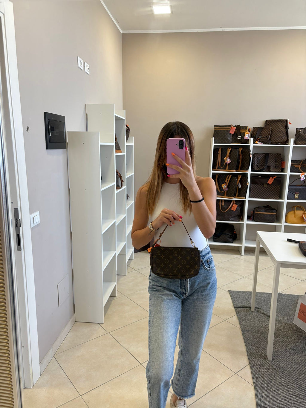 Louis Vuitton Pochette