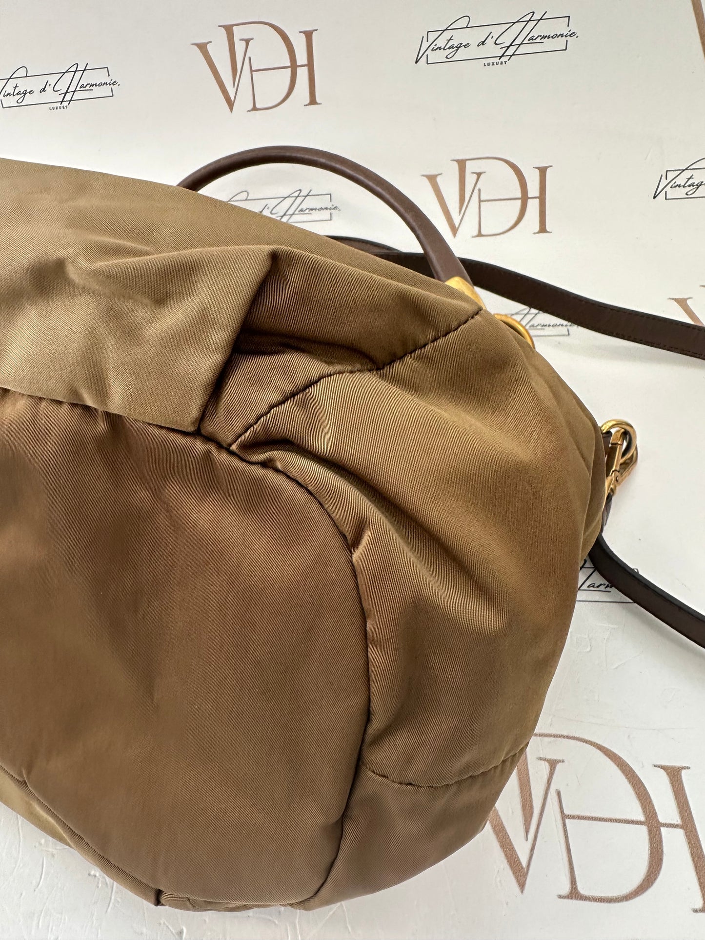 382544 - Prada