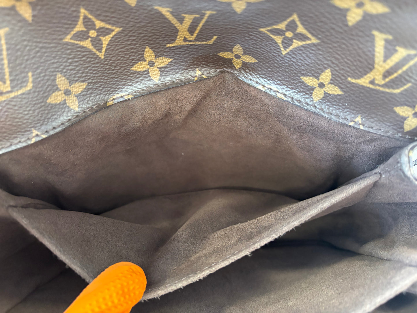 383770 - Louis Vuitton Metis