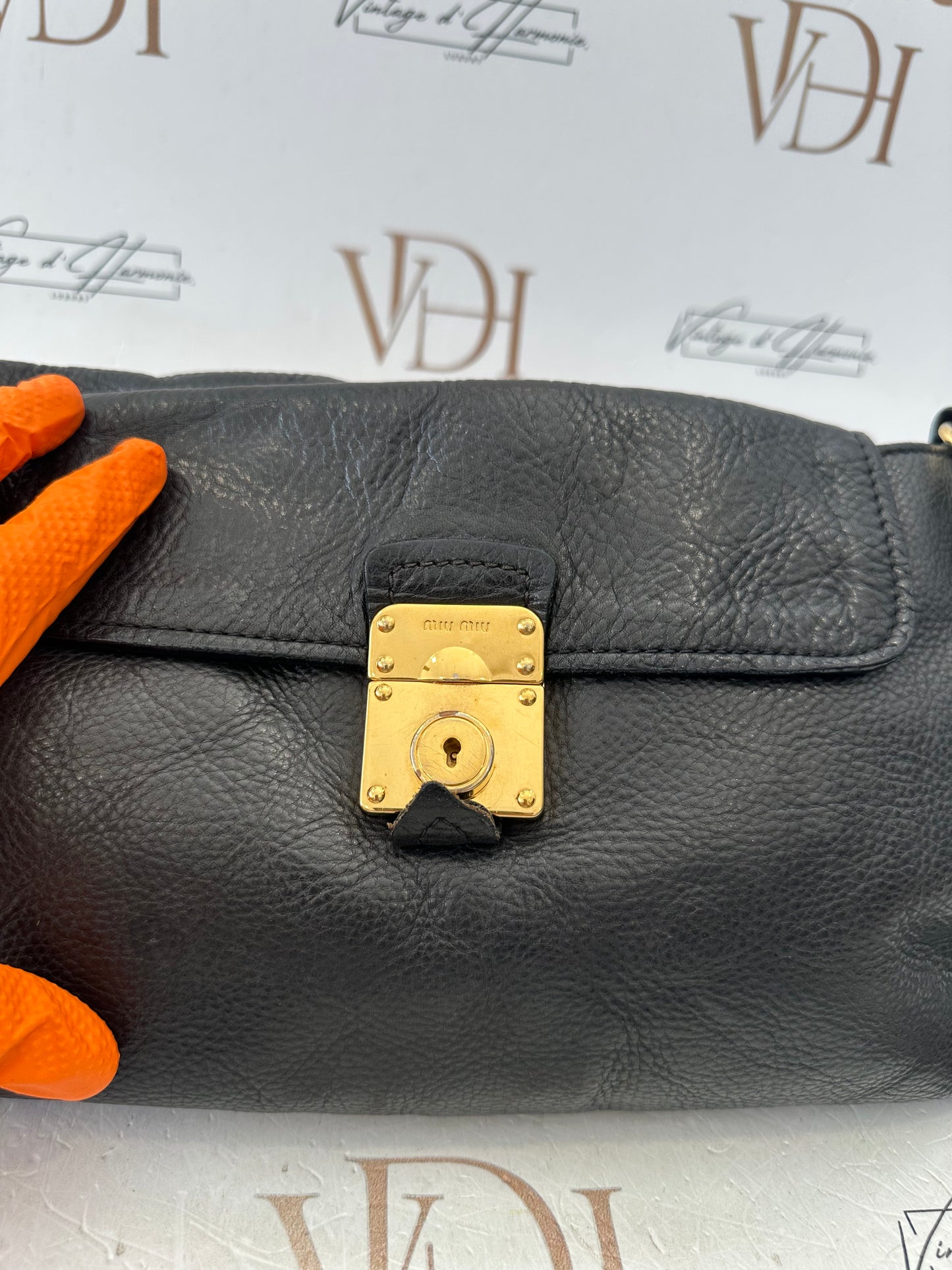 384322 - Miu Miu Black