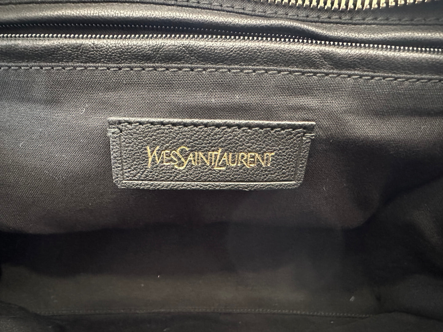 382272 - Saint Laurent Y-Ligne