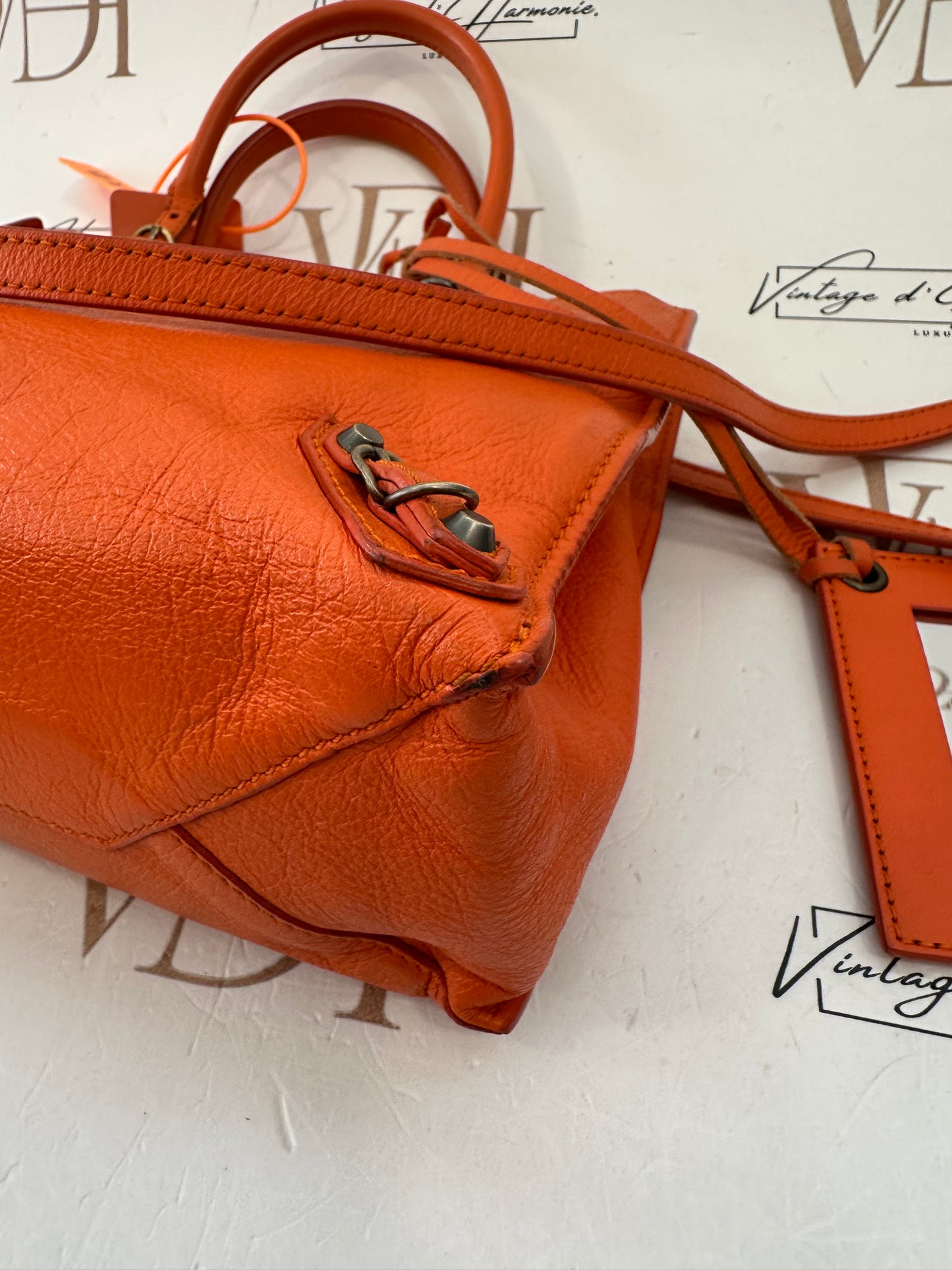 382326 - Balenciaga Papier