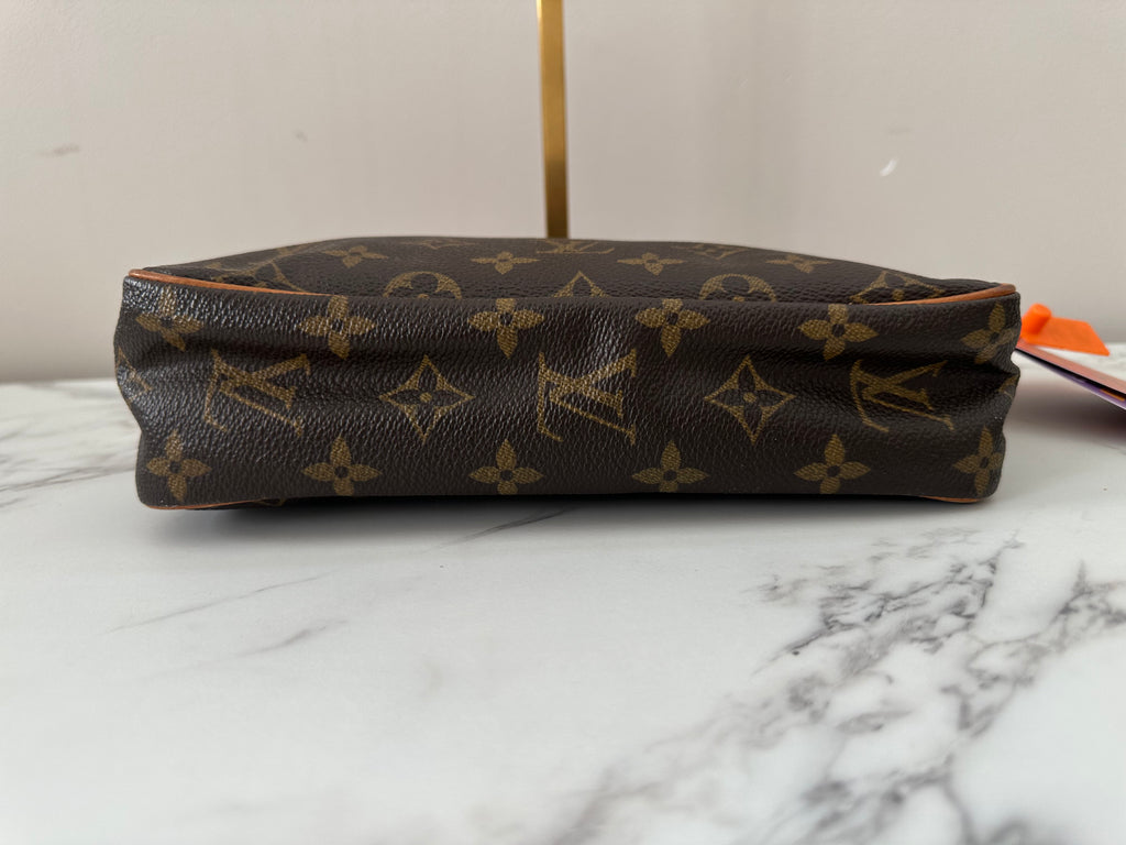 Louis Vuitton Compiegne 23