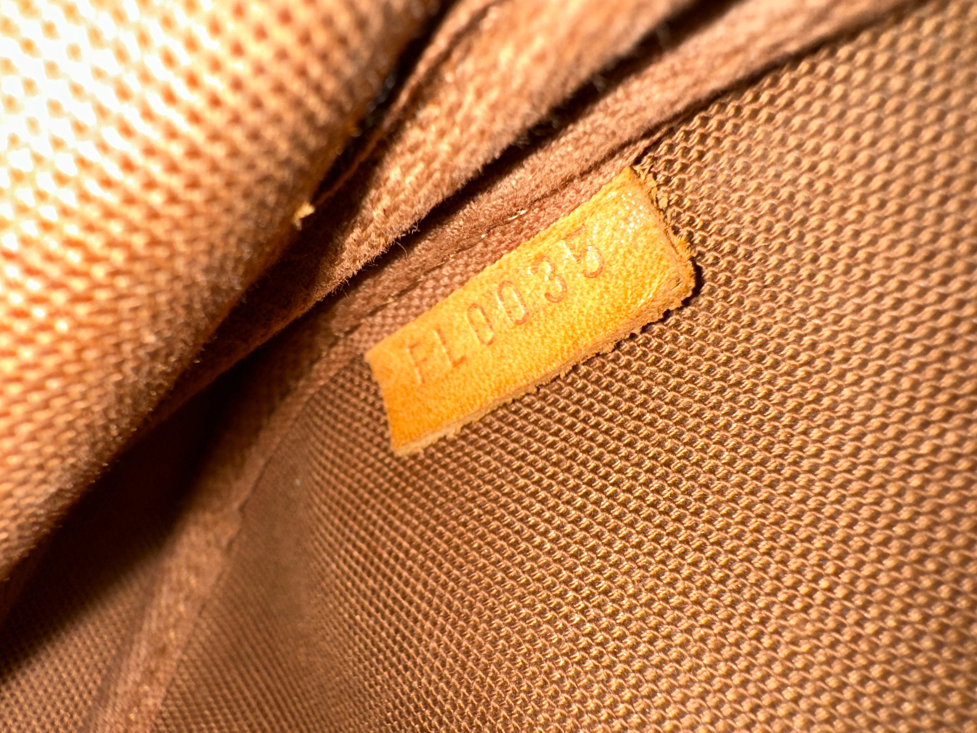 Louis Vuitton Pochette