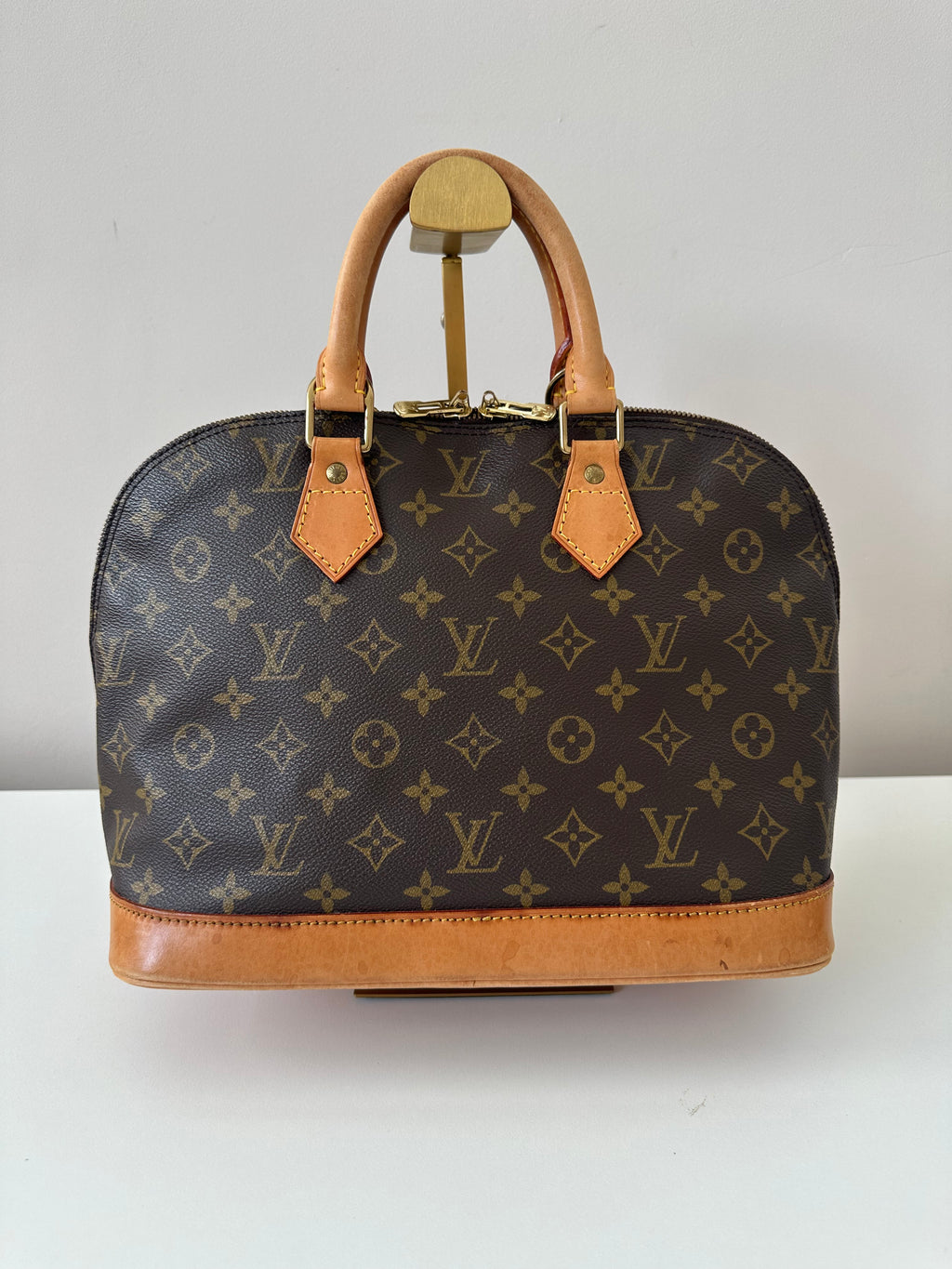 Louis Vuitton Alma
