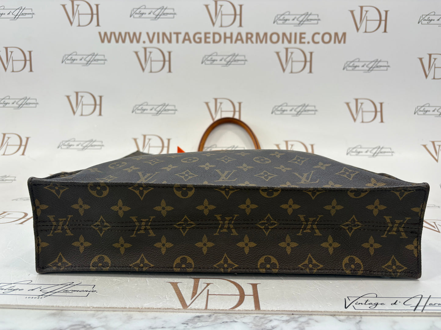 016918 - Louis Vuitton Sac Plat
