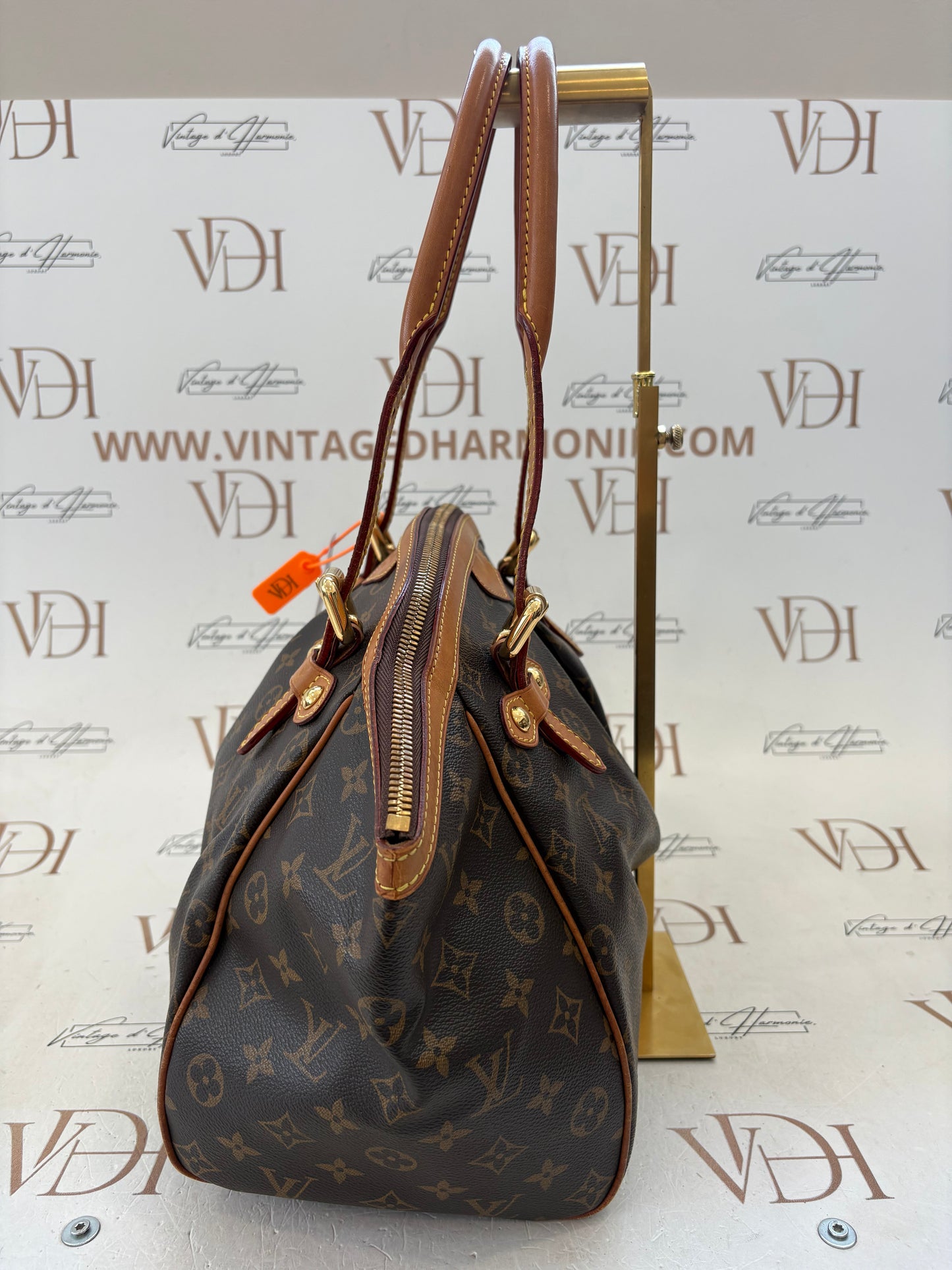 201401 - Louis Vuitton Tivoli