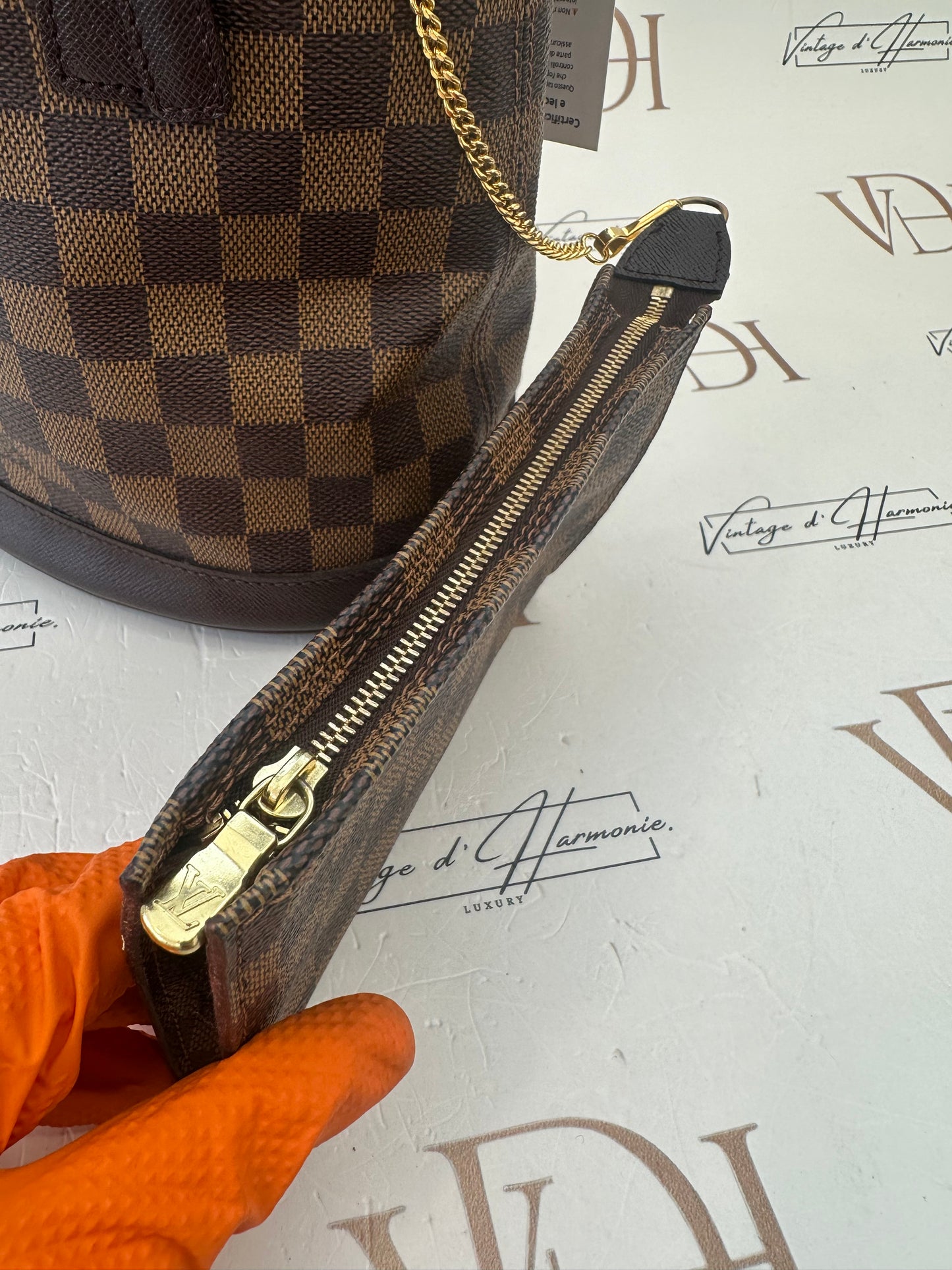 017775 - Louis Vuitton Marais