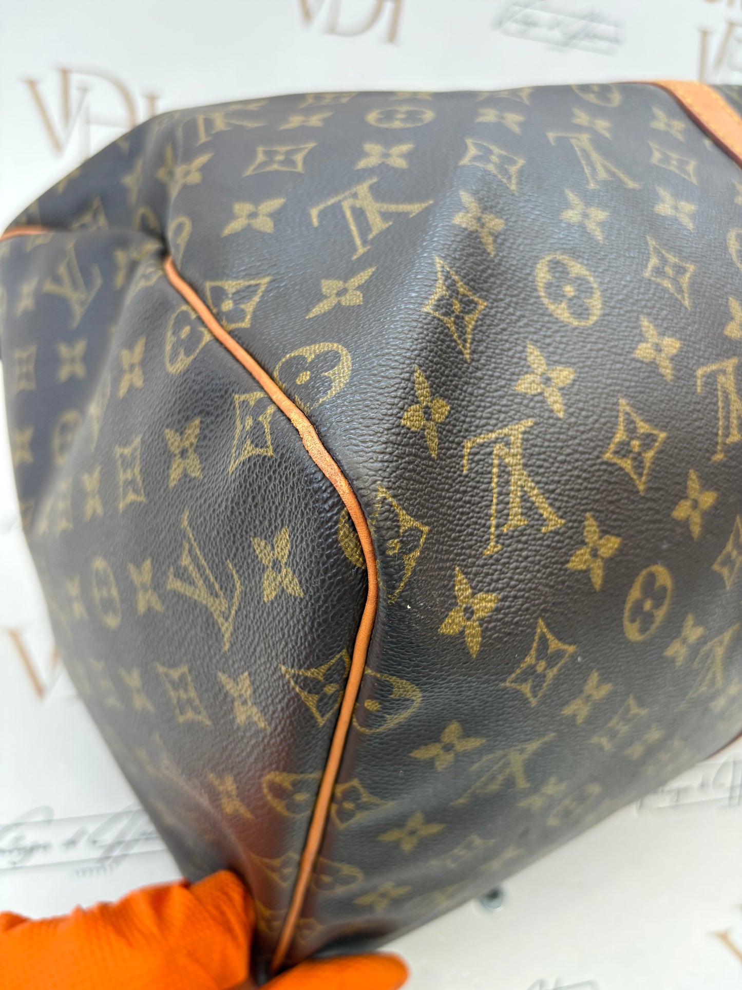 018864 - Louis Vuitton Keepall 55