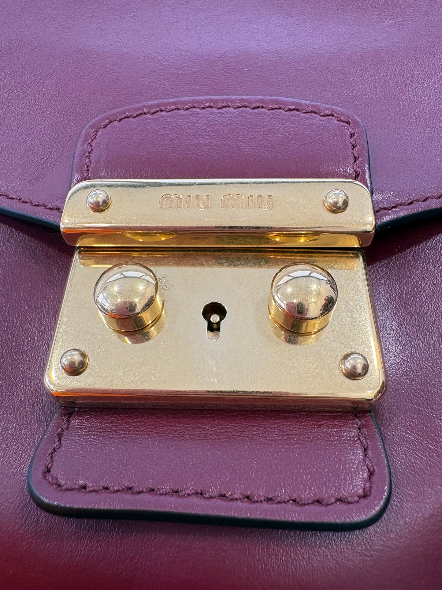 382809 - Miu Miu