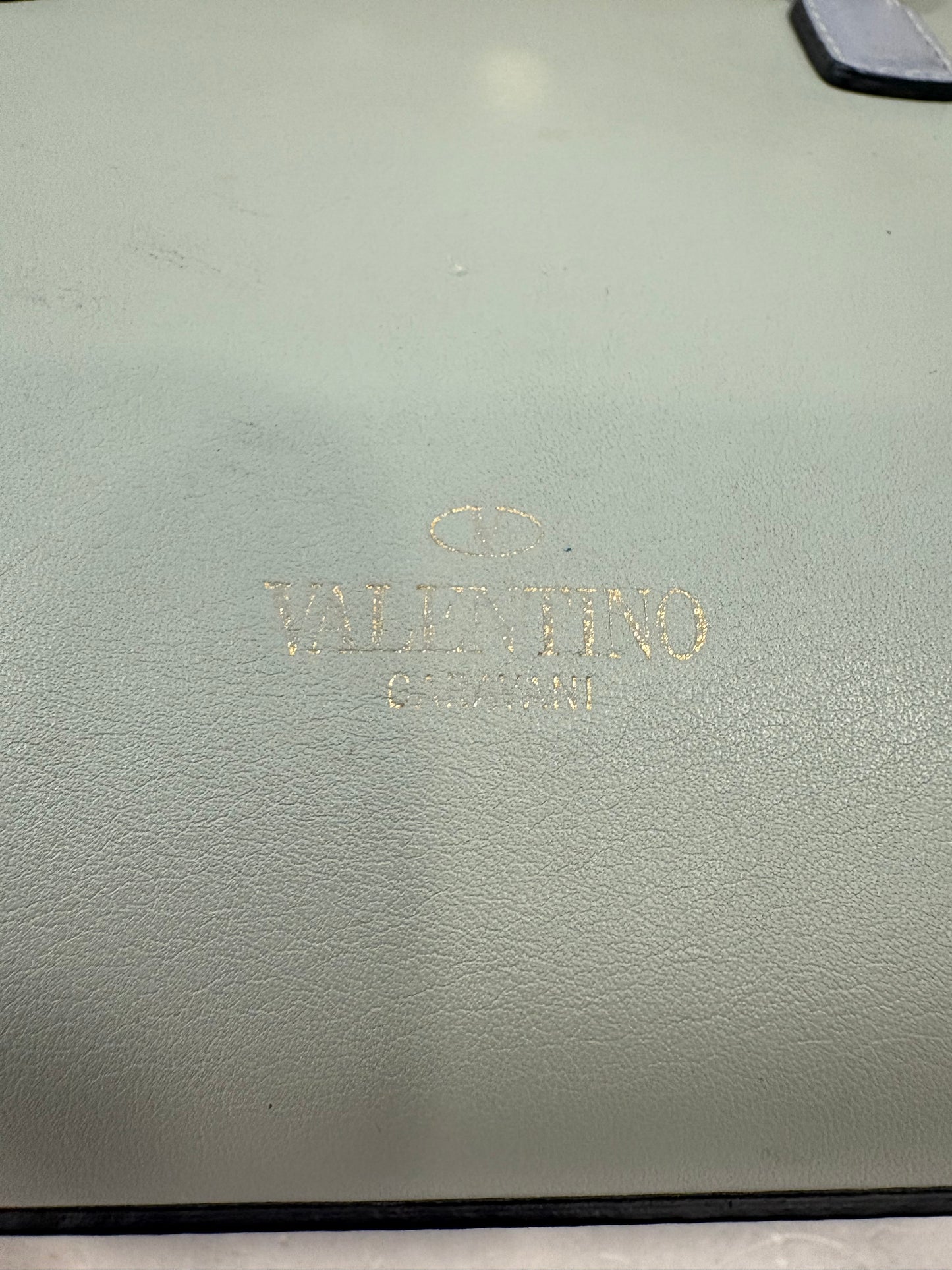 383248 - Valentino Rockstud