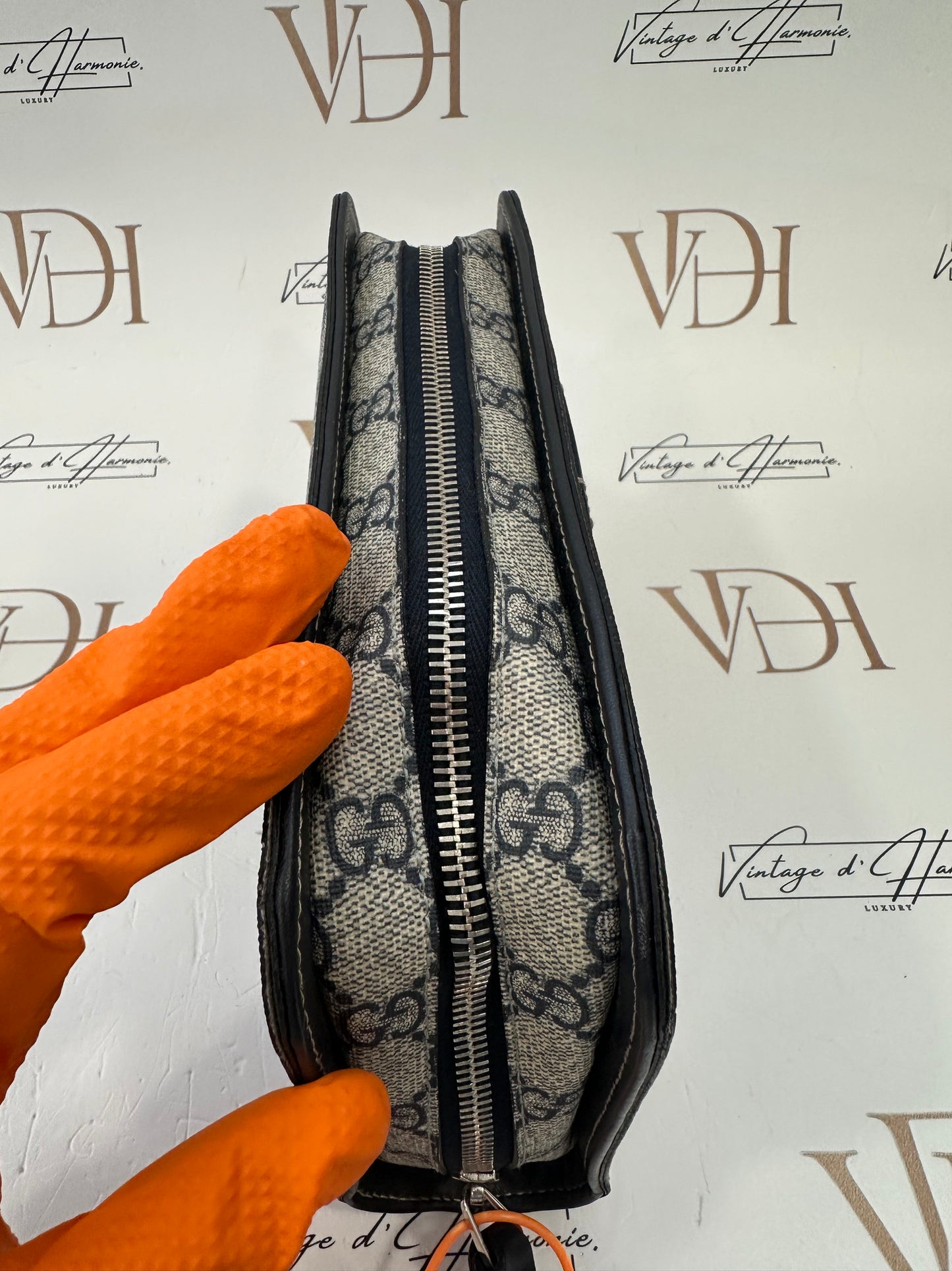 382303 - Gucci Pochette