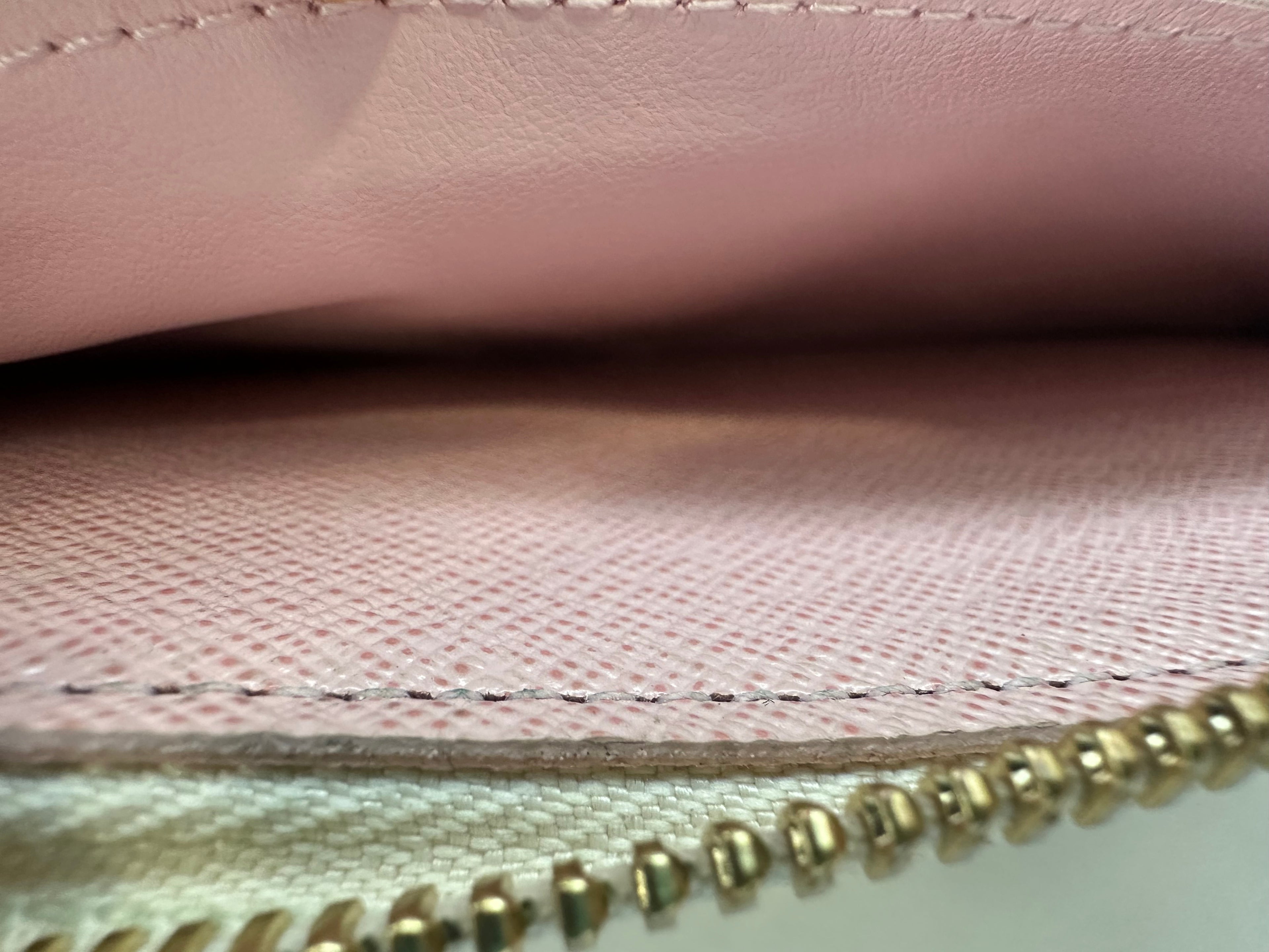 Louis Vuitton Azur Portefeuille Clemence Zippy Wallet