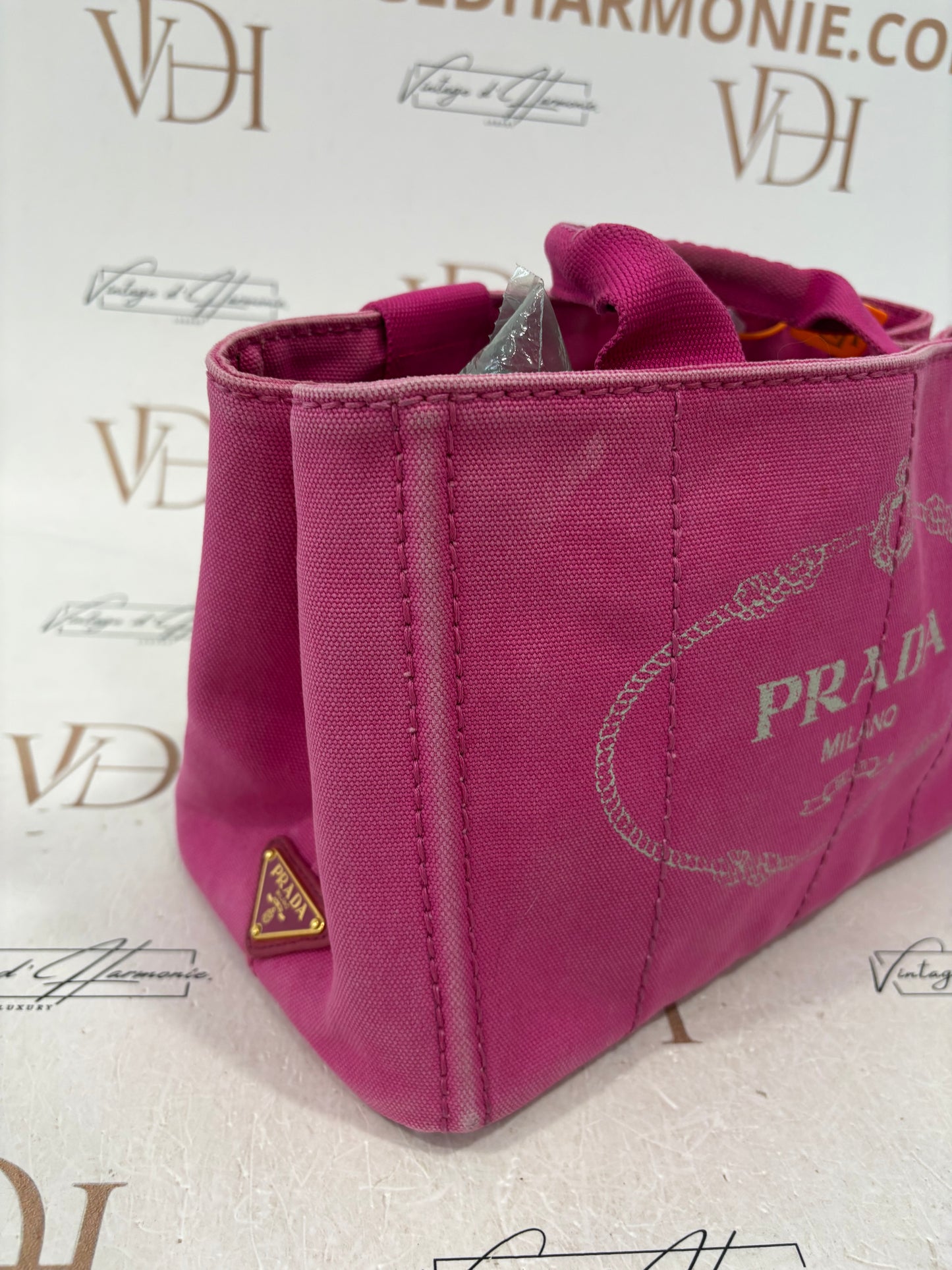 018335 - Prada Canapa
