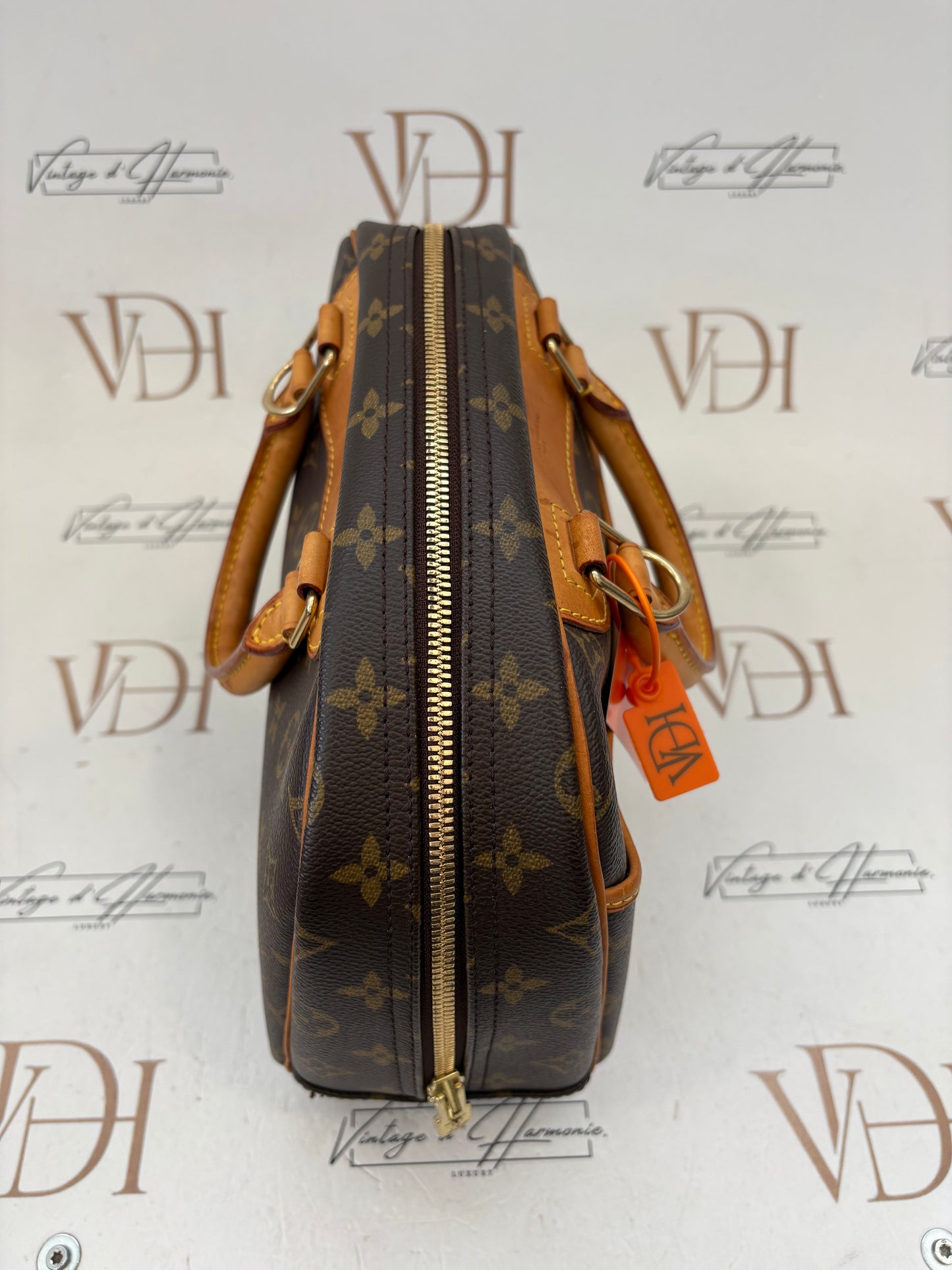018978 - Louis Vuitton Treauville