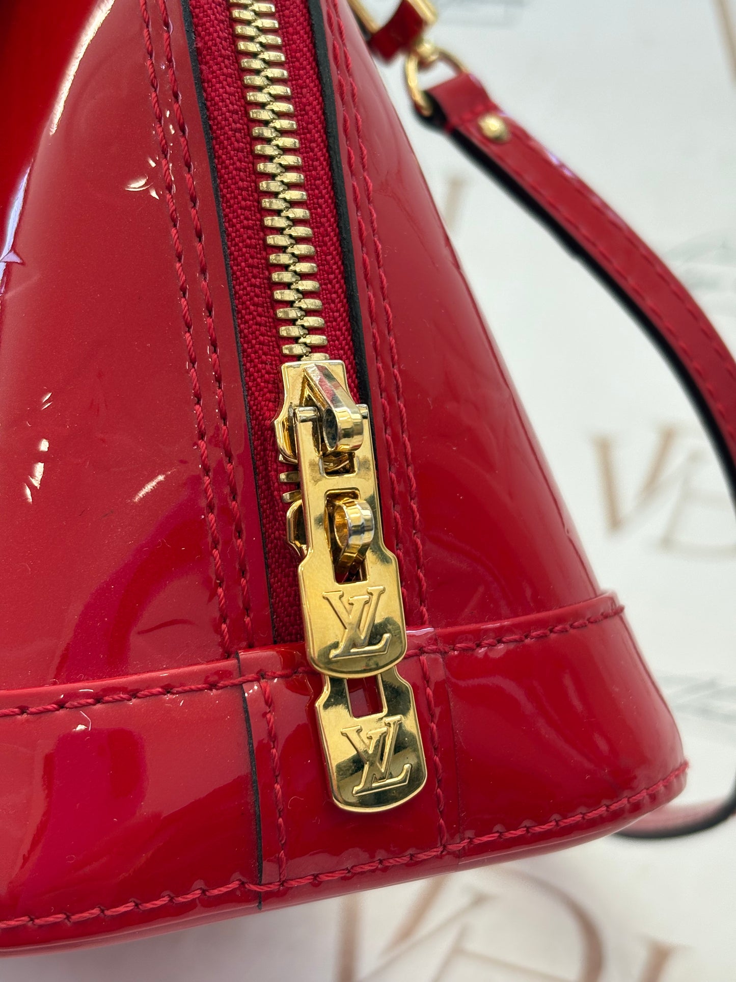 201396 - Louis Vuitton Alma BB