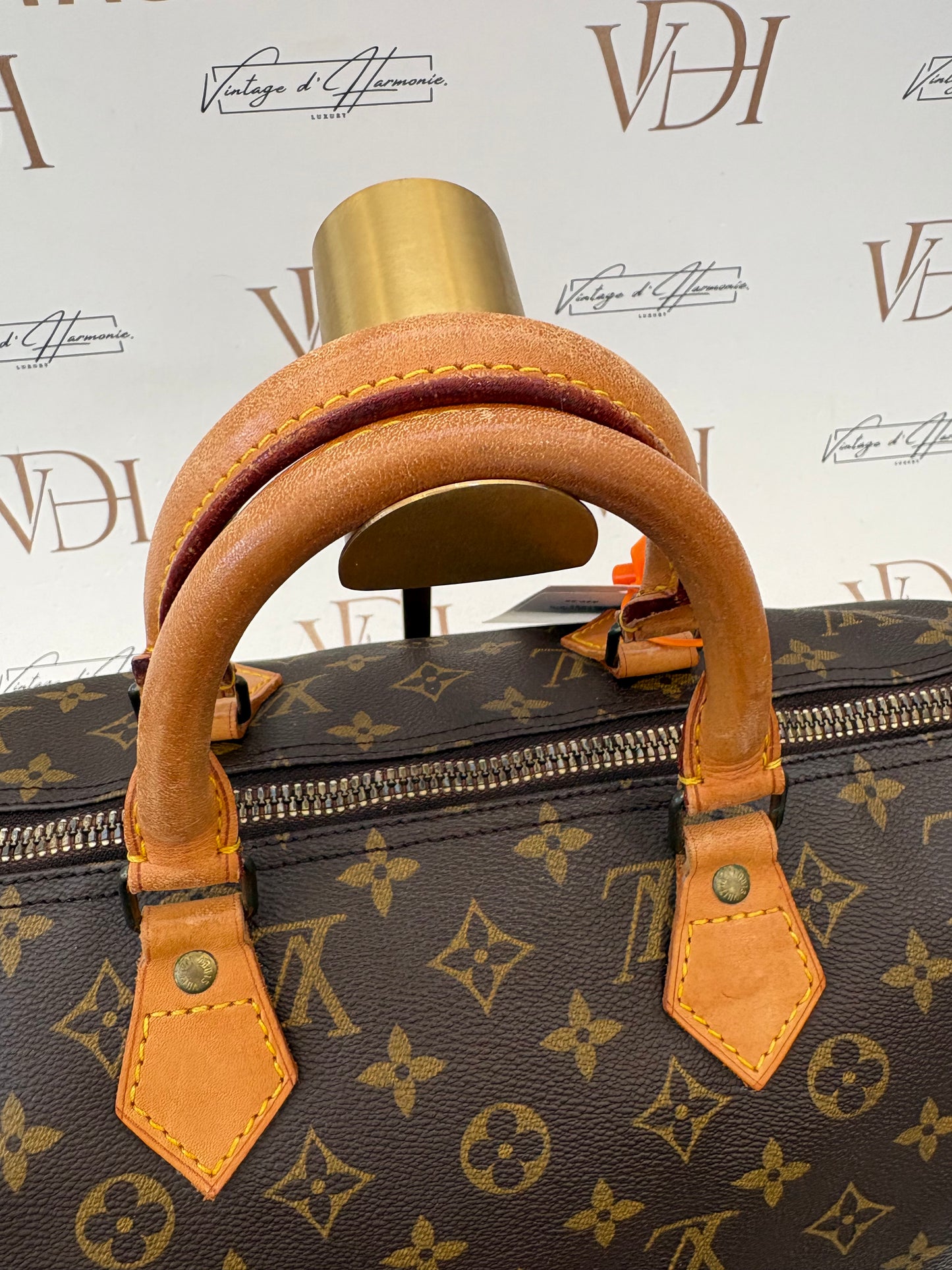 017703 - Louis Vuitton Speedy 35