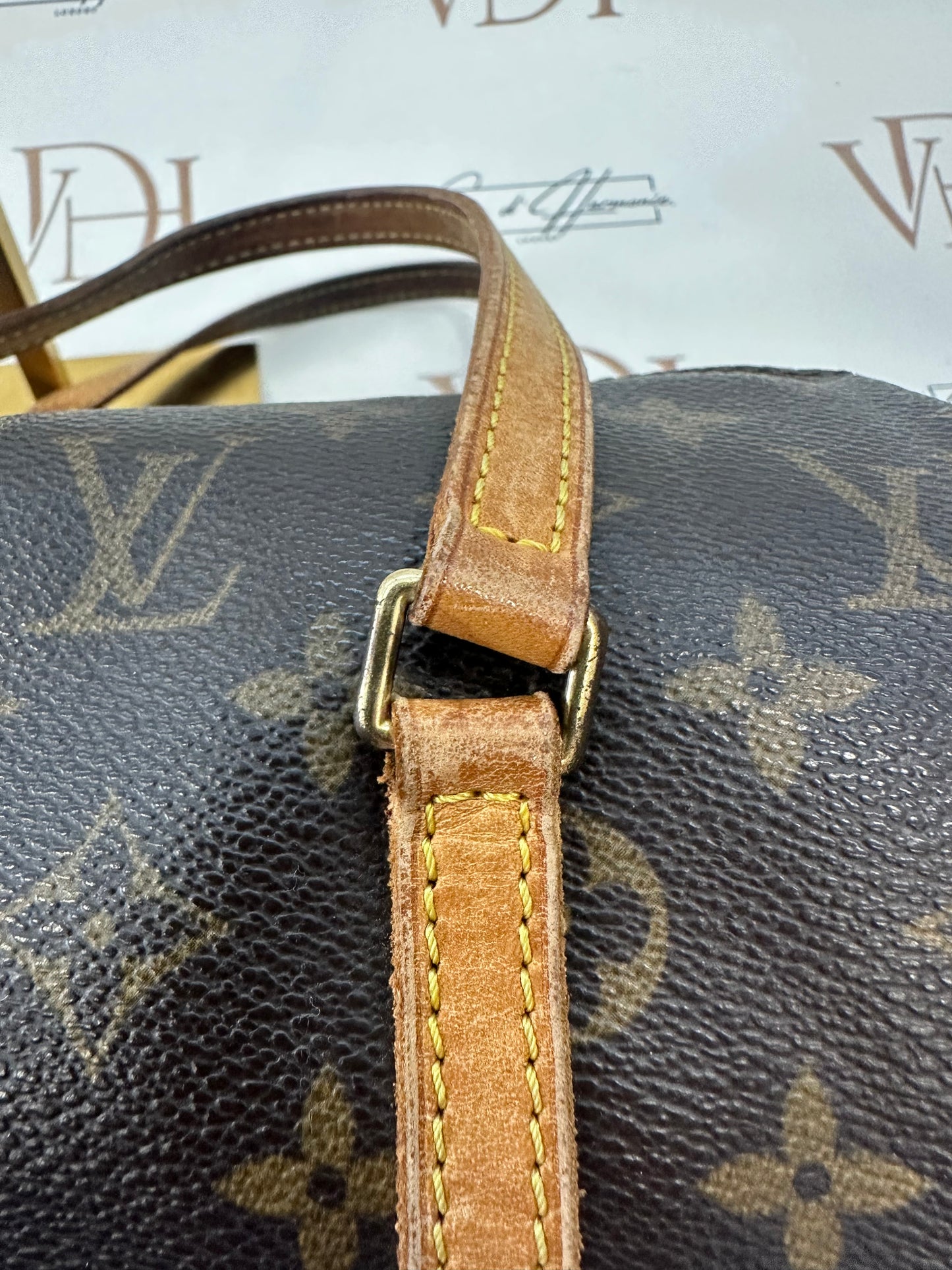 017760 - Louis Vuitton Papillon 26