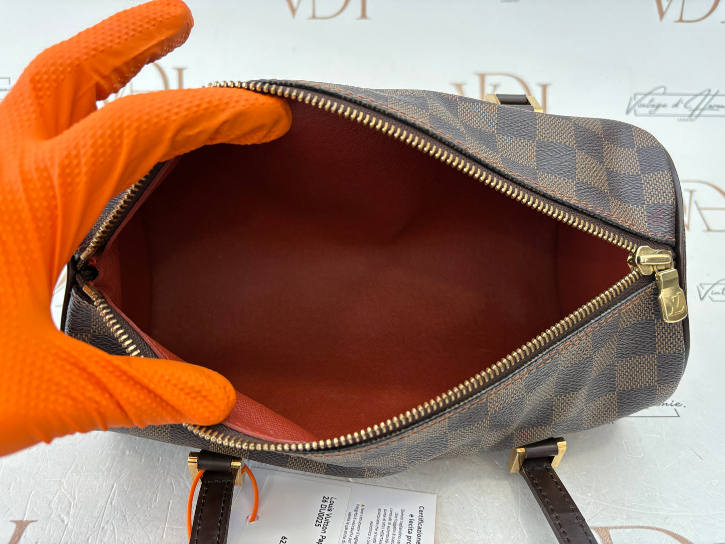 018893 - Louis Vuitton Papillon 26