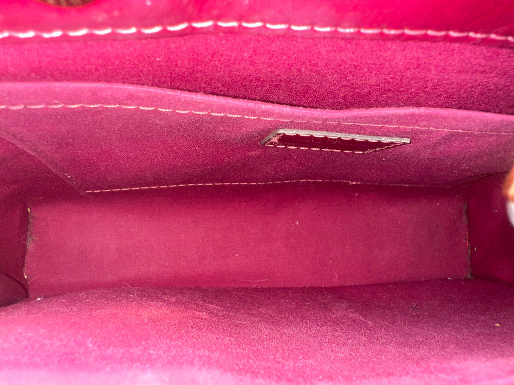 Louis Vuitton Montaigne Red