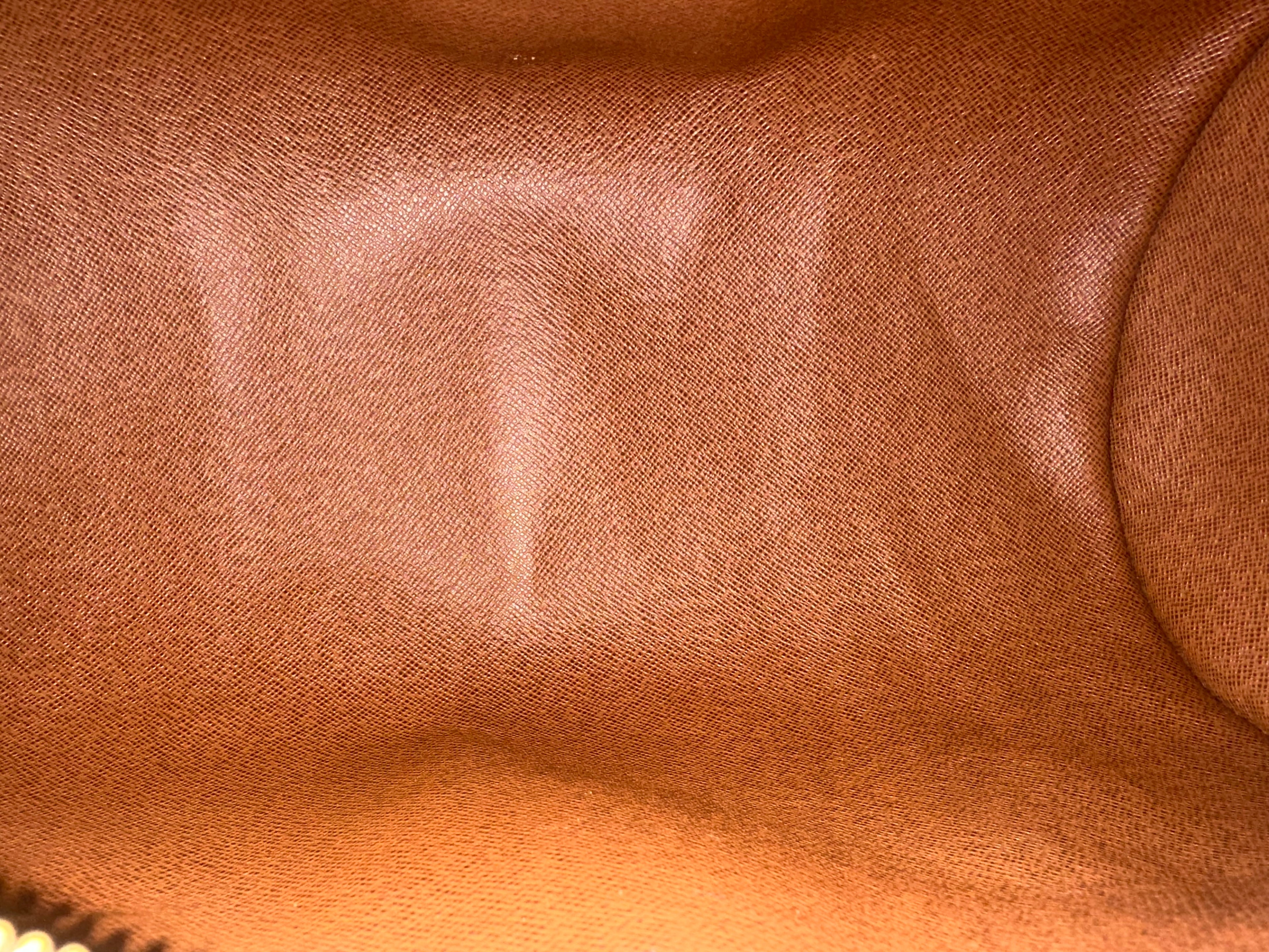 Louis Vuitton Papillon 30