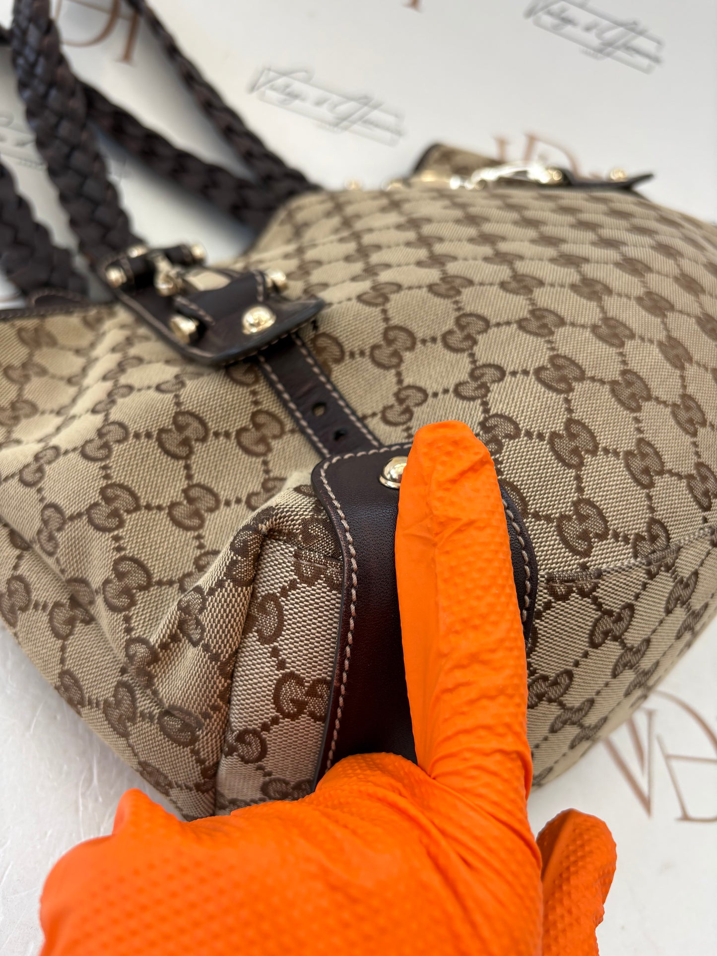383455 - Gucci Pelham