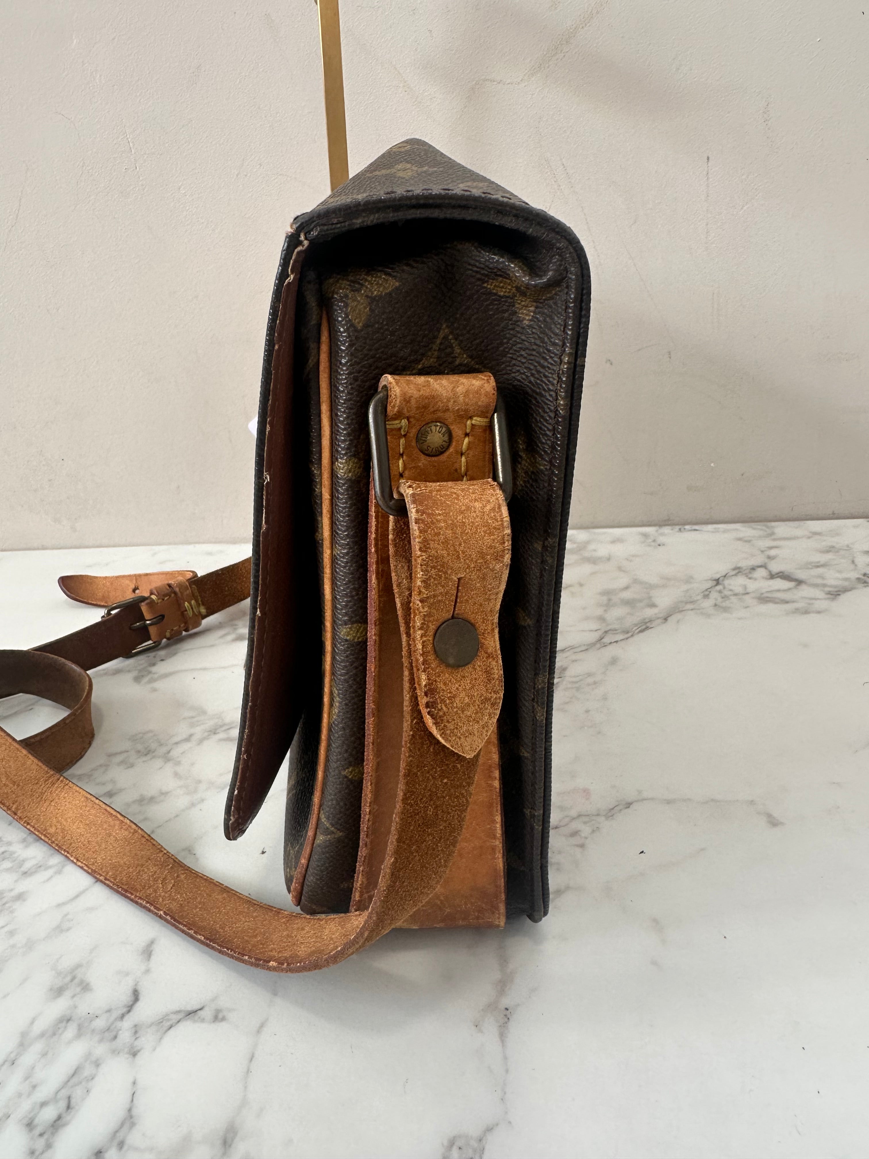 Louis Vuitton Cartouchiere GM