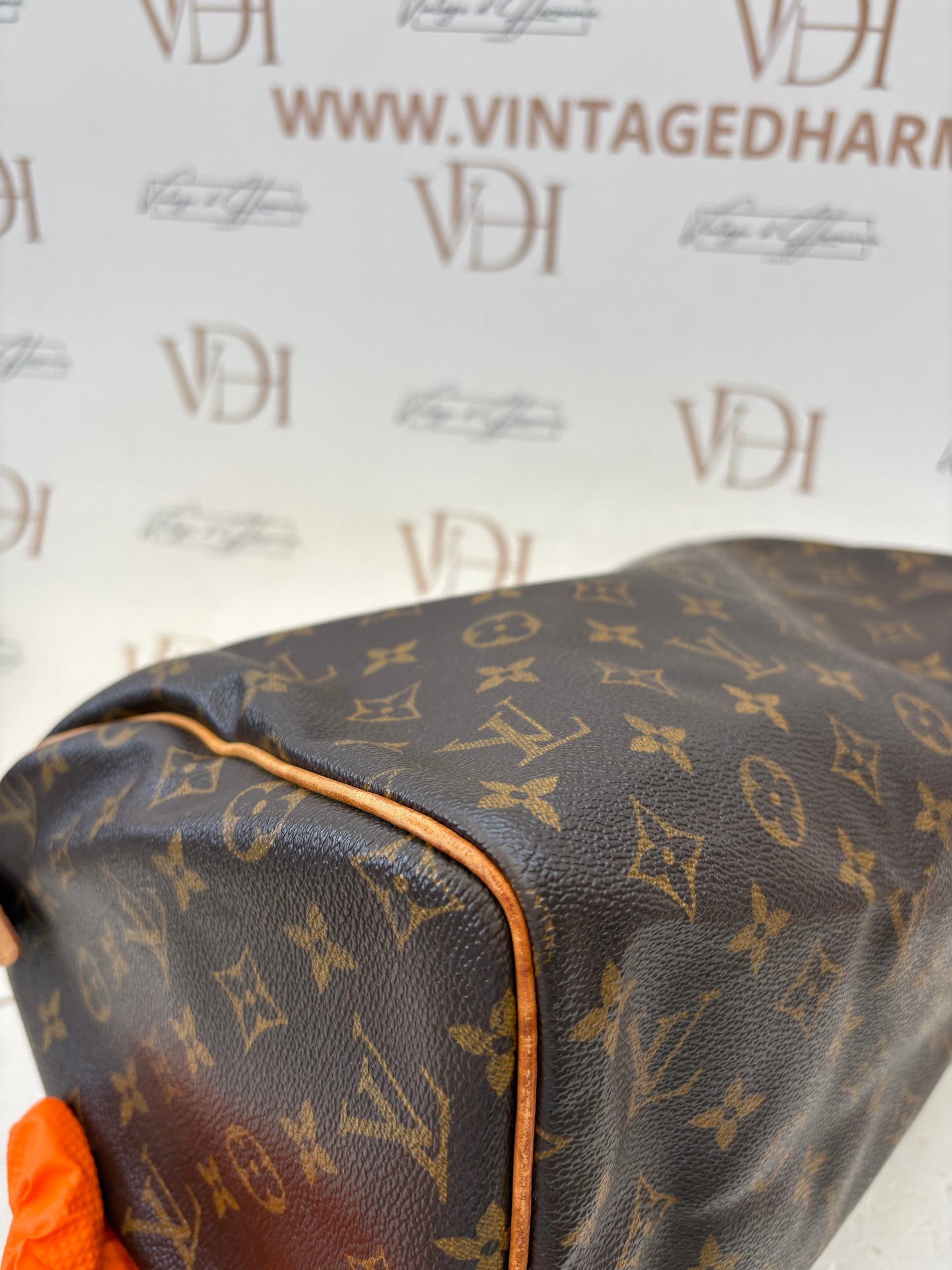 018365 - Louis Vuitton Speedy 30