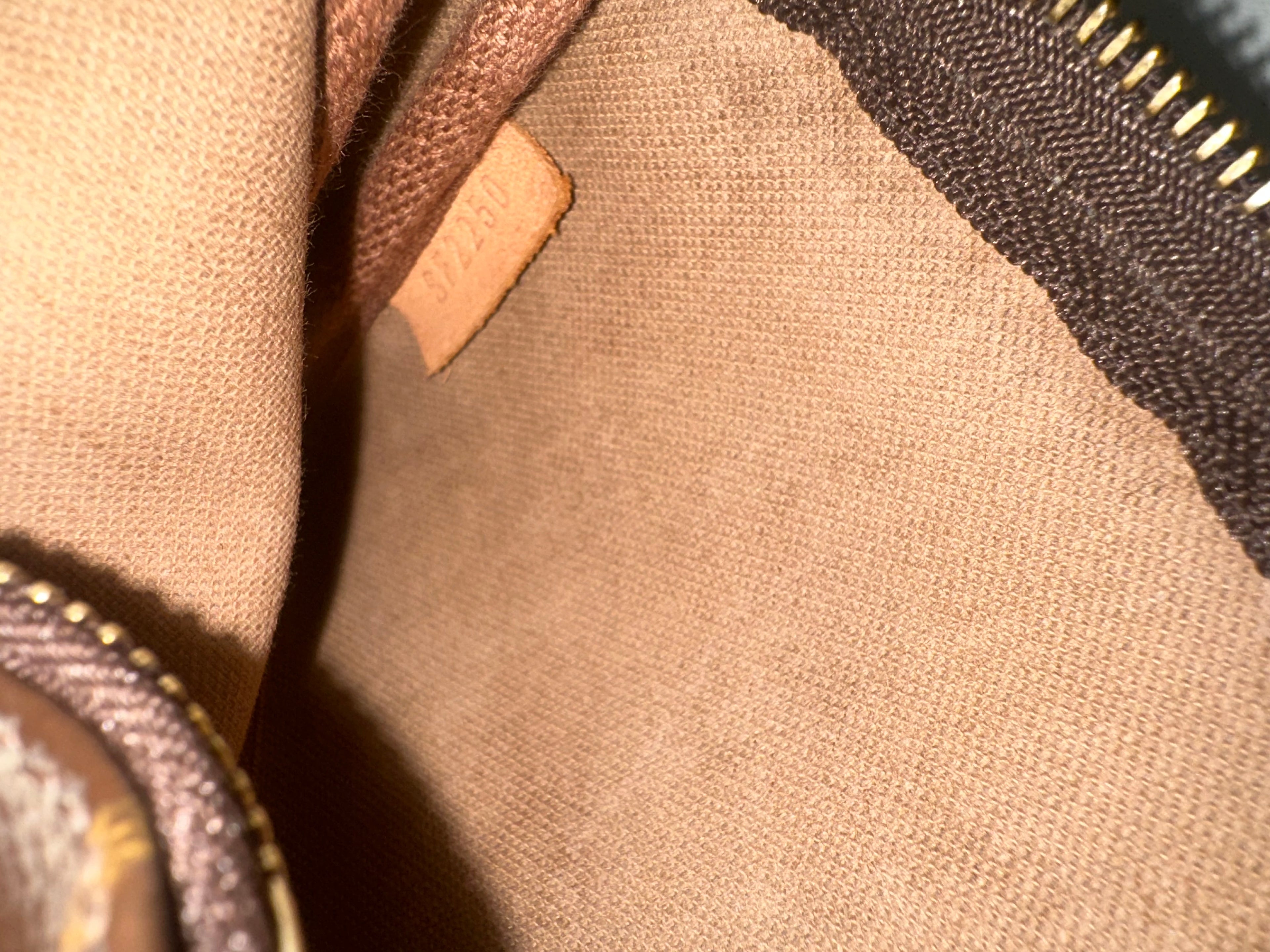 Louis Vuitton Mini Pochette