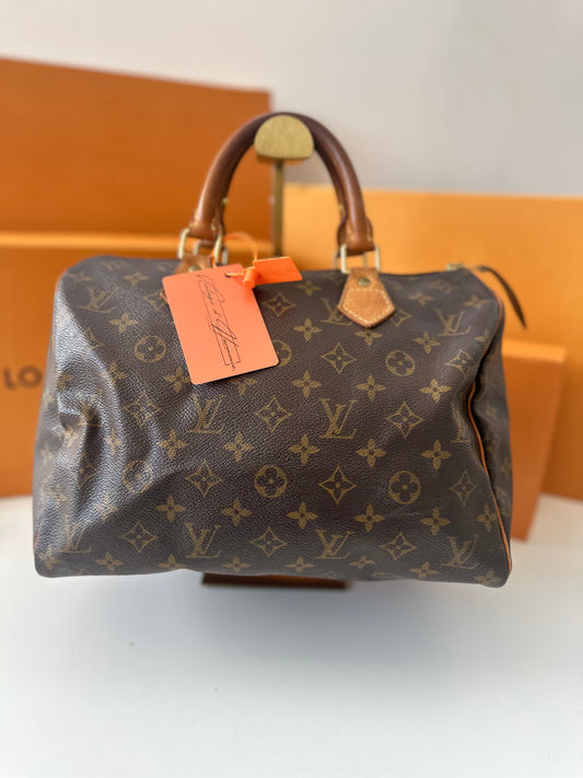 Louis Vuitton Speedy 30