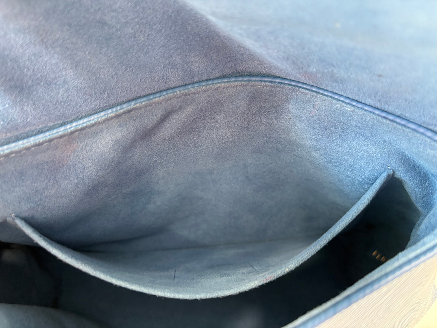 201234 - Louis Vuitton Locky BB