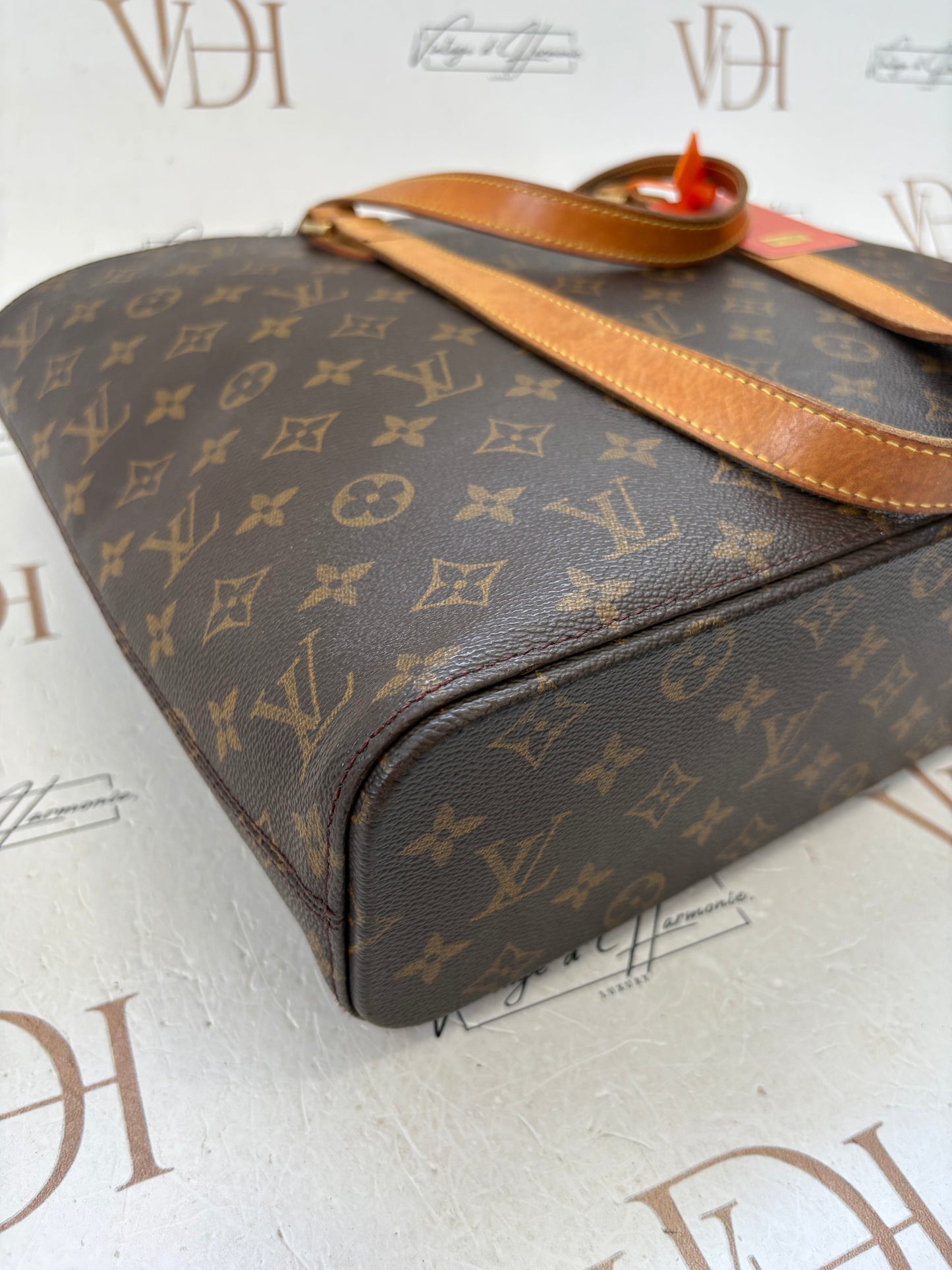 018259 - Louis Vuitton Luco