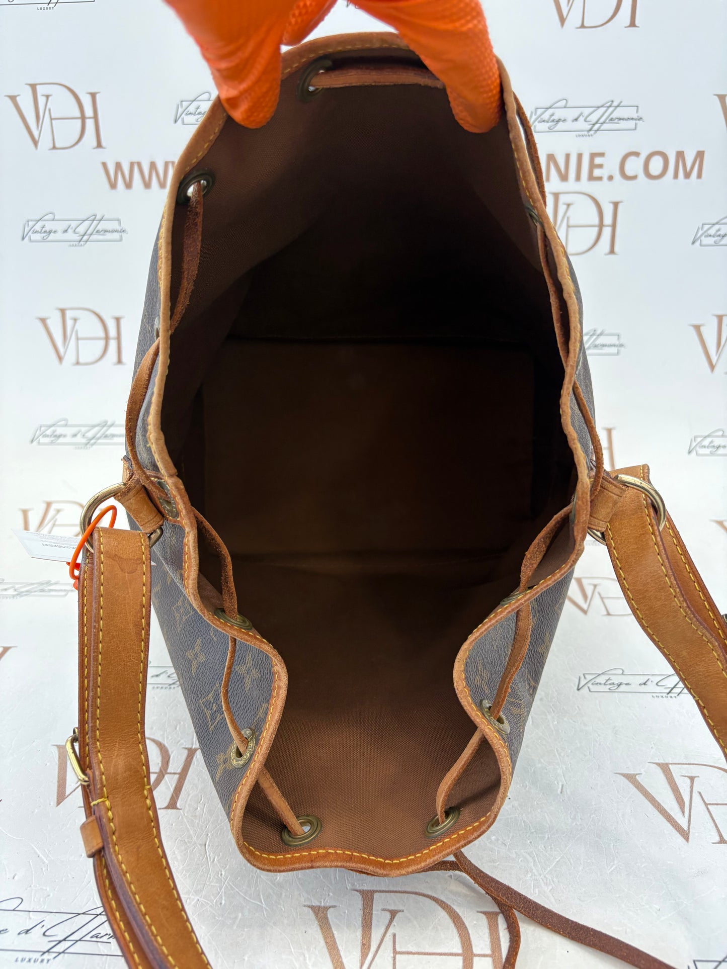 018785 - Louis Vuitton Noé