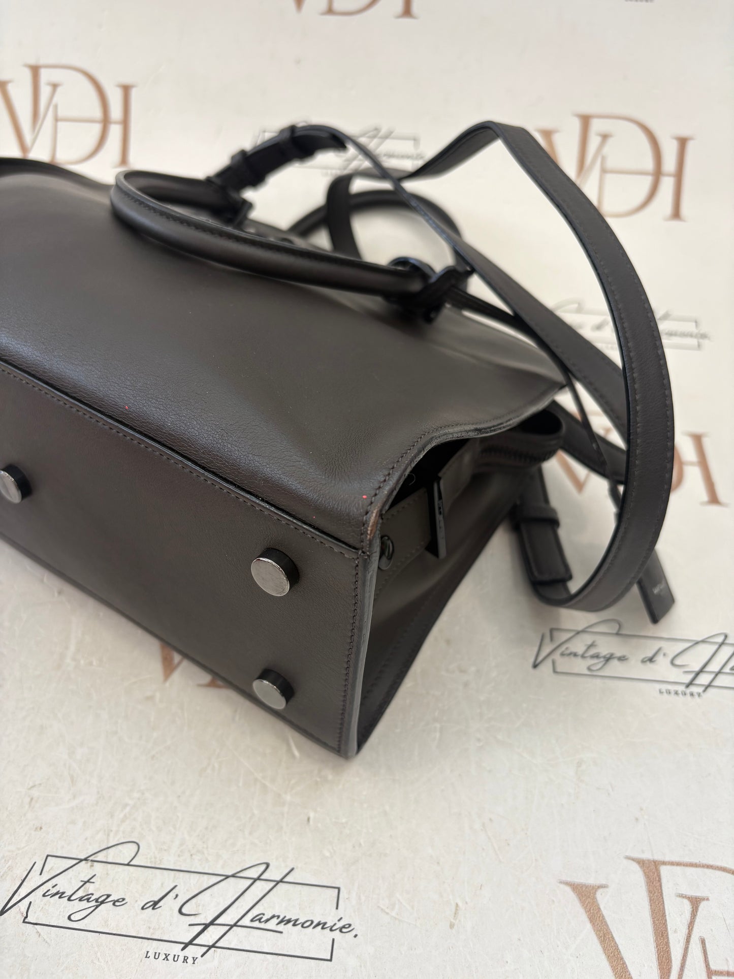 201086 - Saint Laurent Cabas