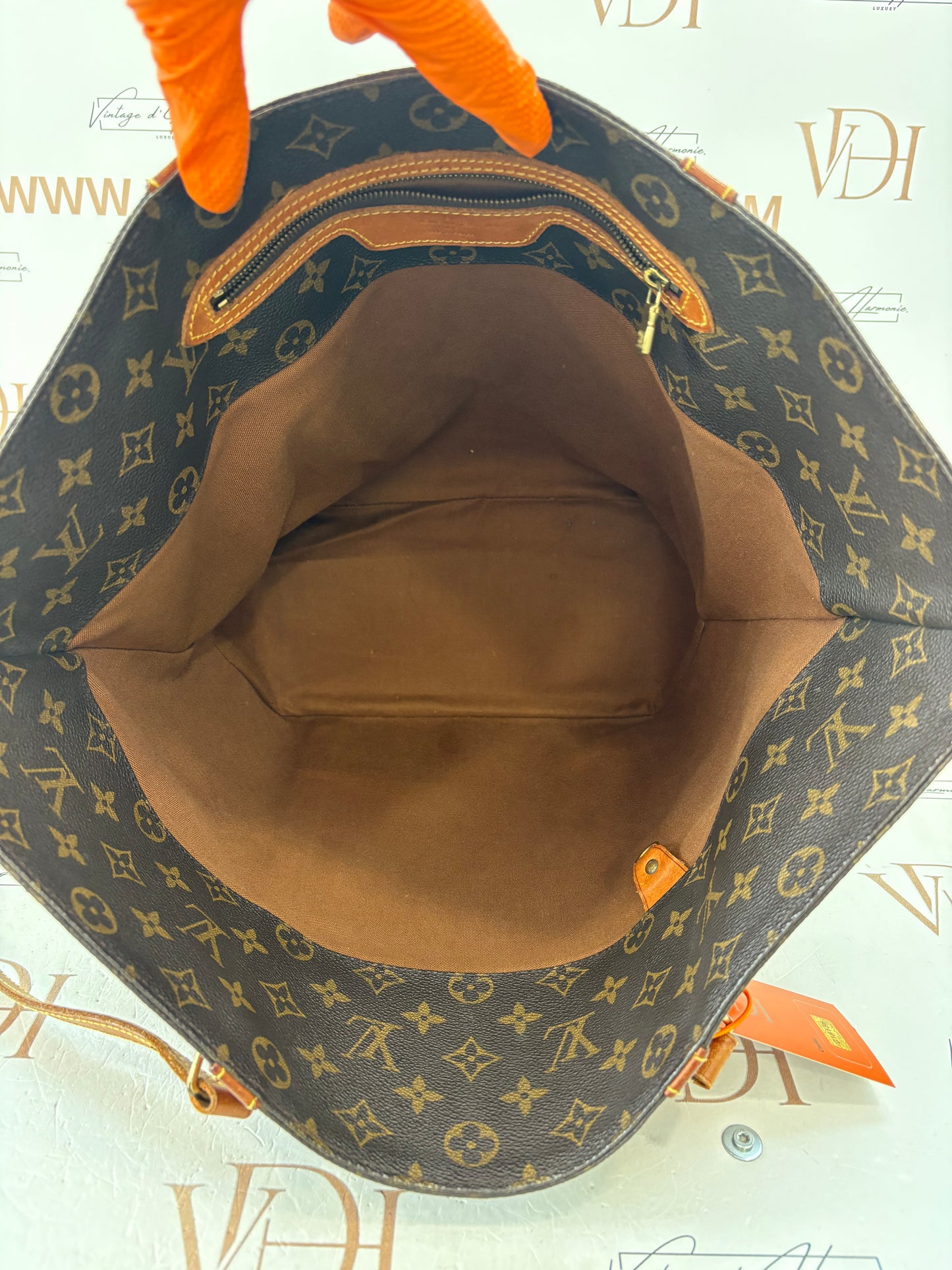 018136 - Louis Vuitton Sac Shopping