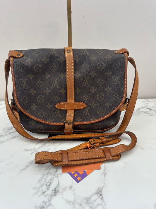 Louis Vuitton Saumur 30
