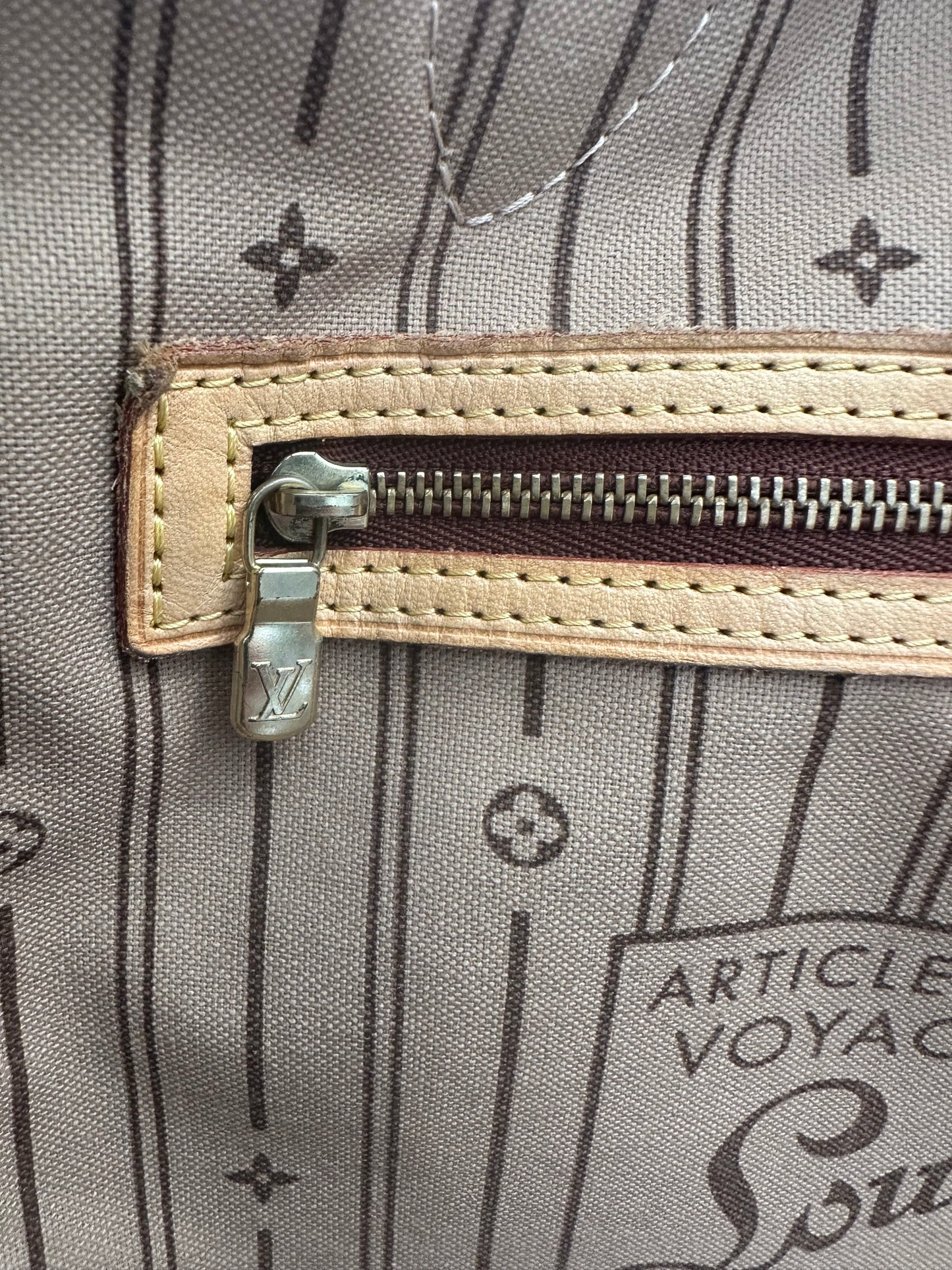 382225 - Louis Vuitton Neverfull GM