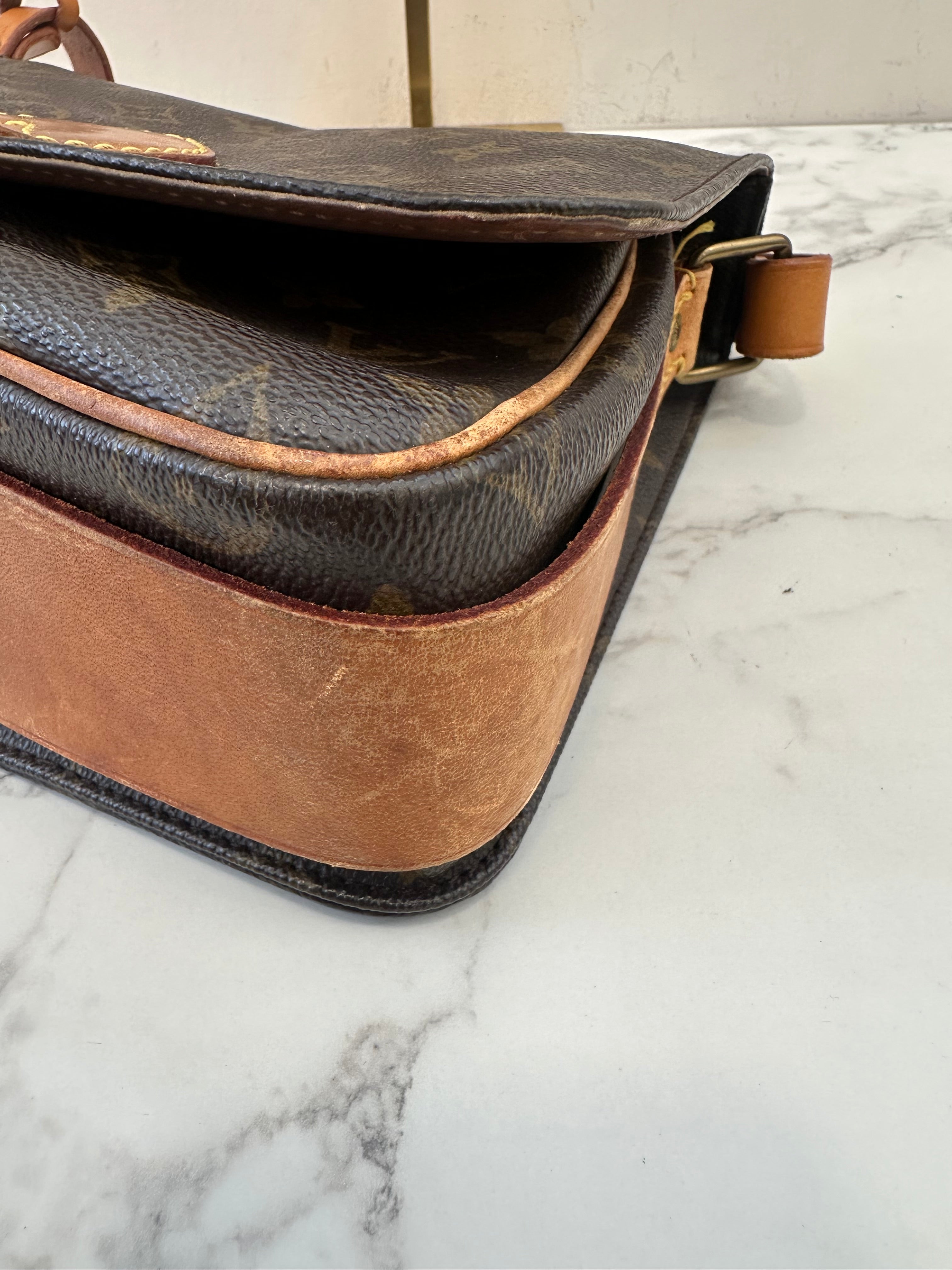 Louis Vuitton Cartouchiere MM