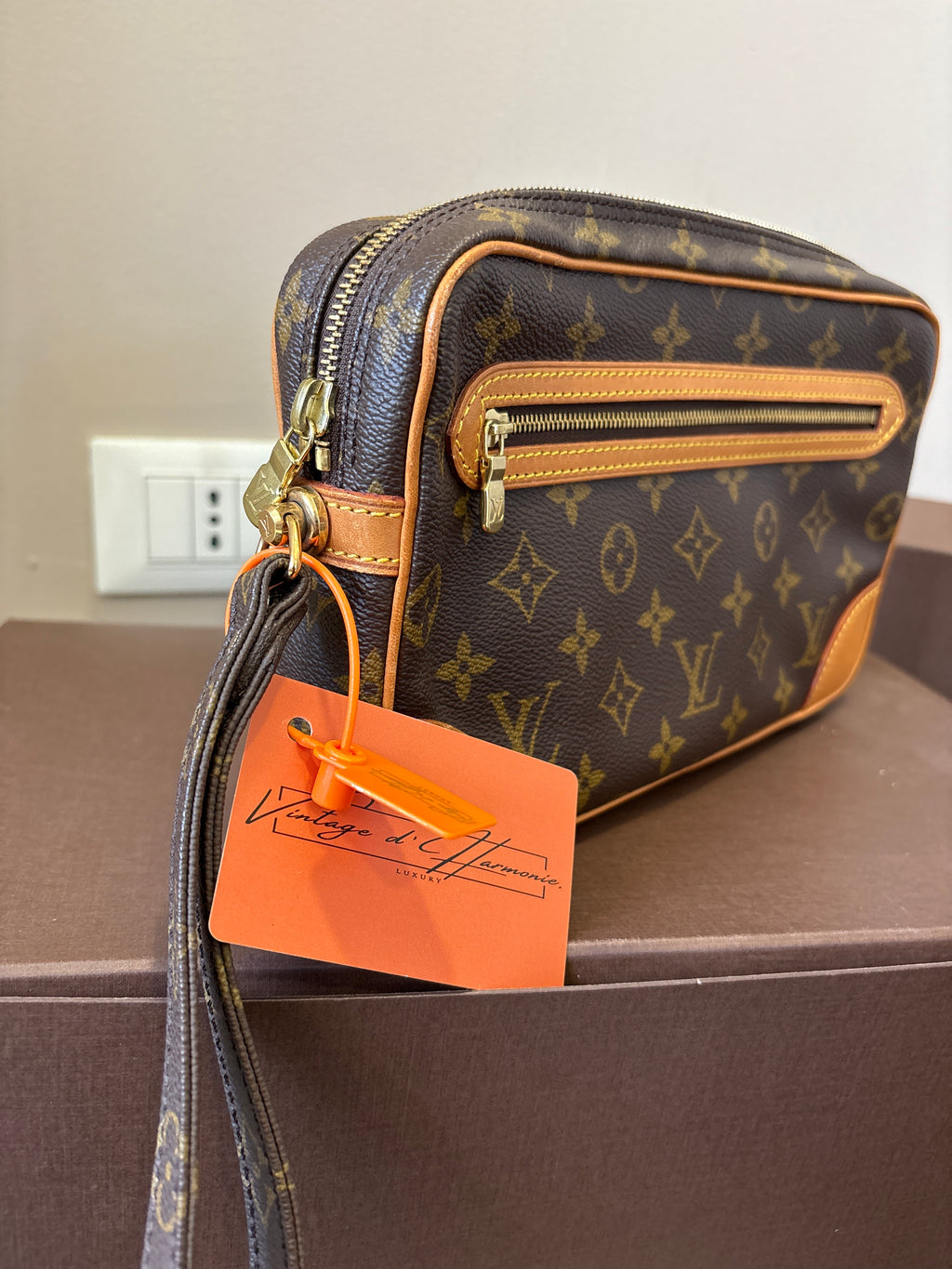 Louis Vuitton Dragonne GM