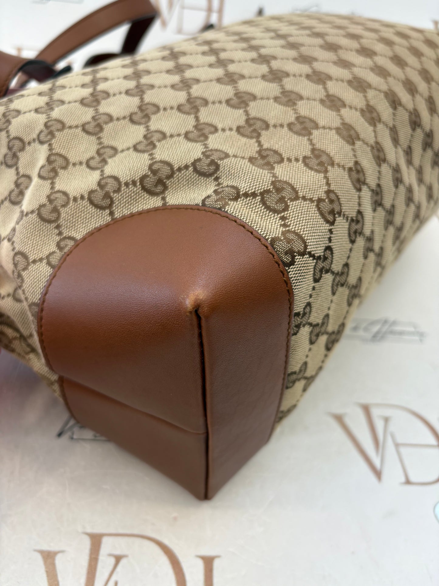 383543 - Gucci Brown